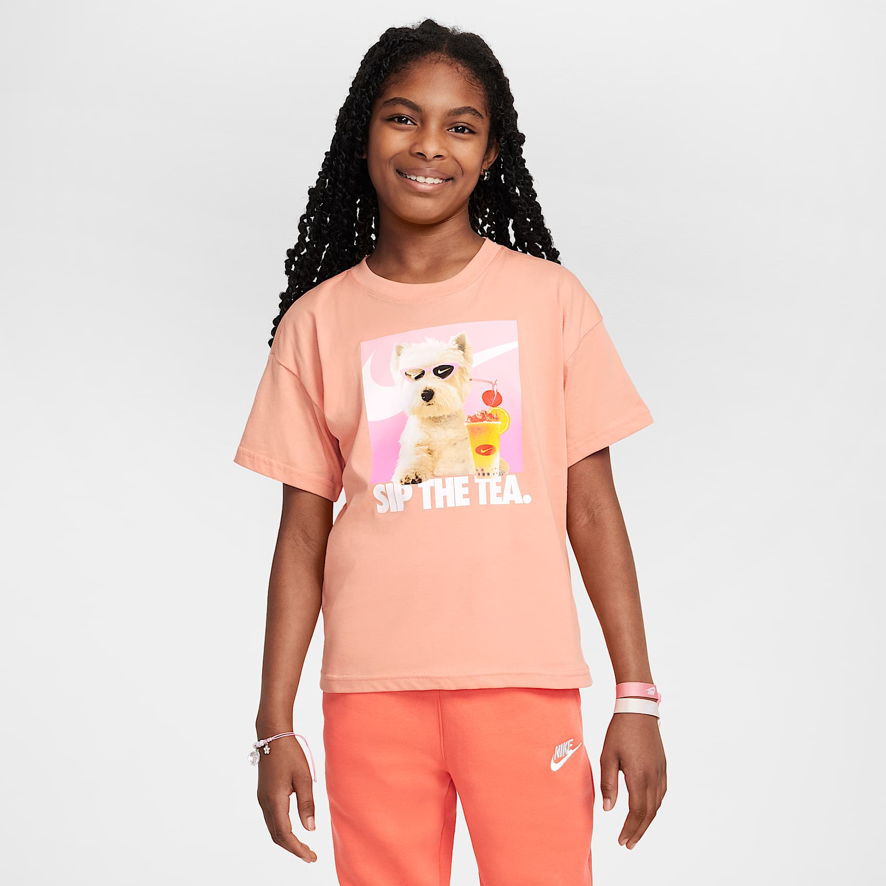Nike Sportswear Big Kids' (Girls') T-Shirt