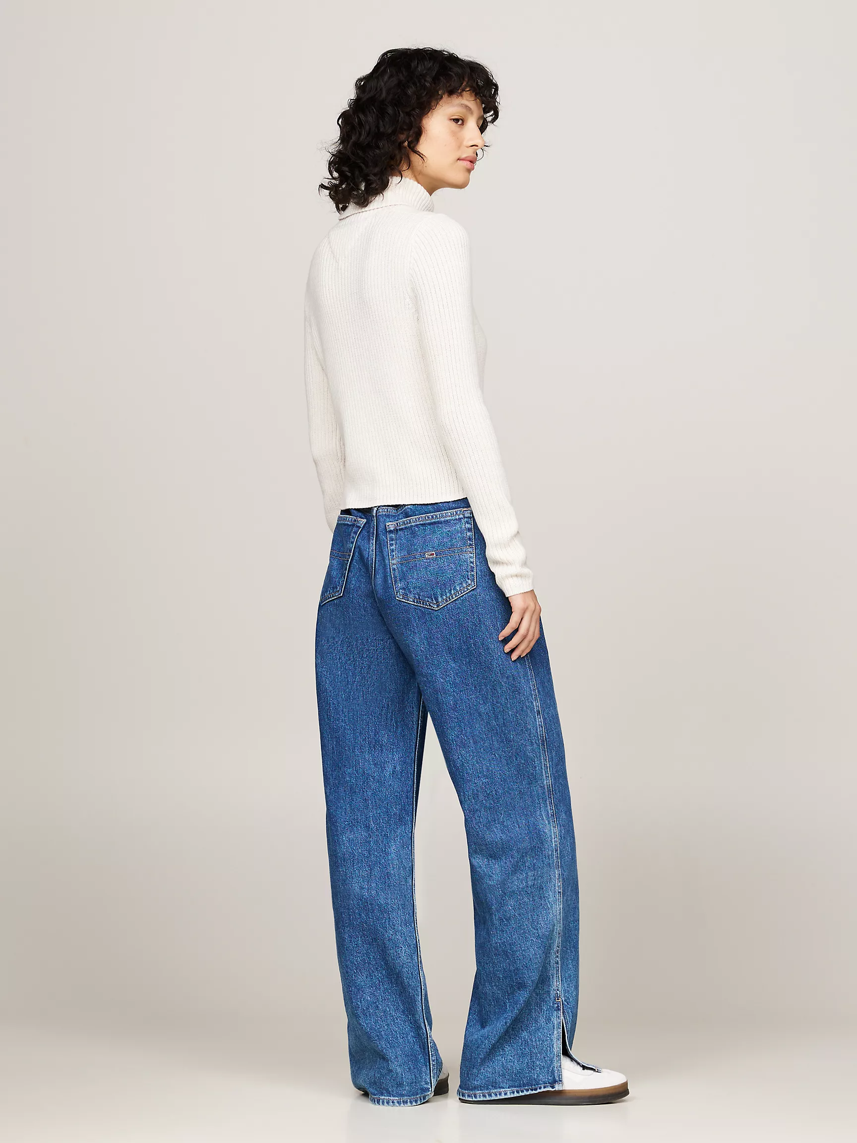 Женский свитер Tommy Hilfiger, Укороченный приталенный свитер с высоким воротником