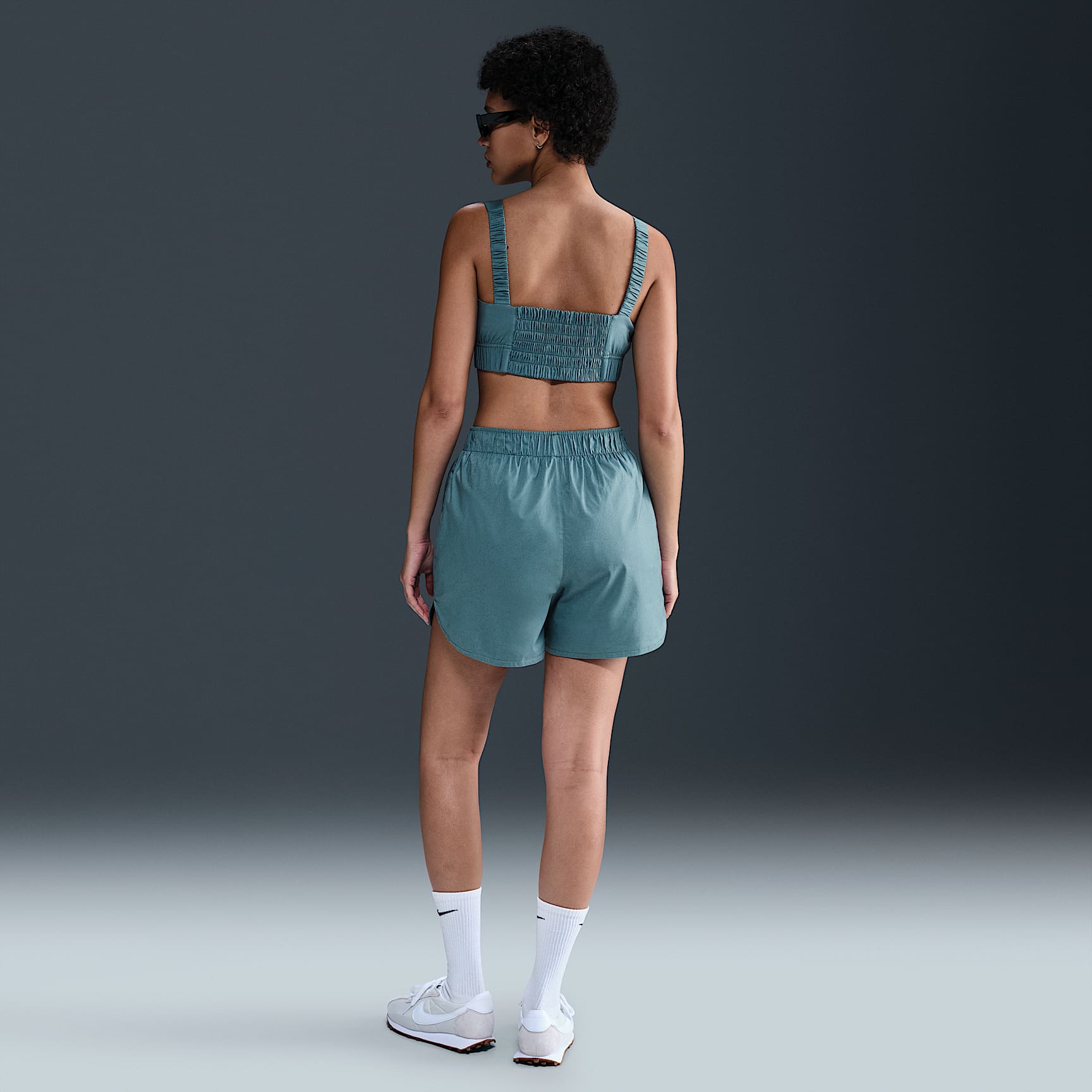 Nike Sportswear Chill Poplin Women's Slim Cropped Tank Top