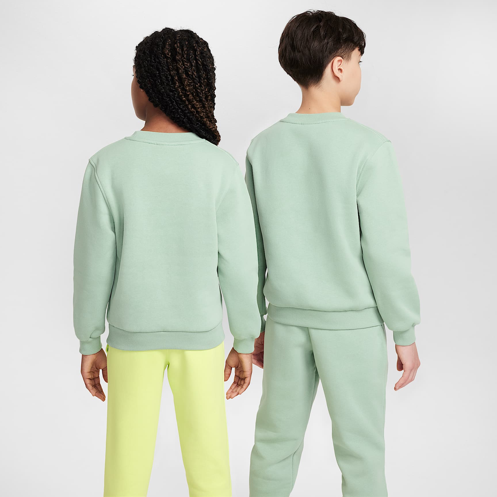 Nike Sportswear Club Fleece Big Kids' Sweatshirt