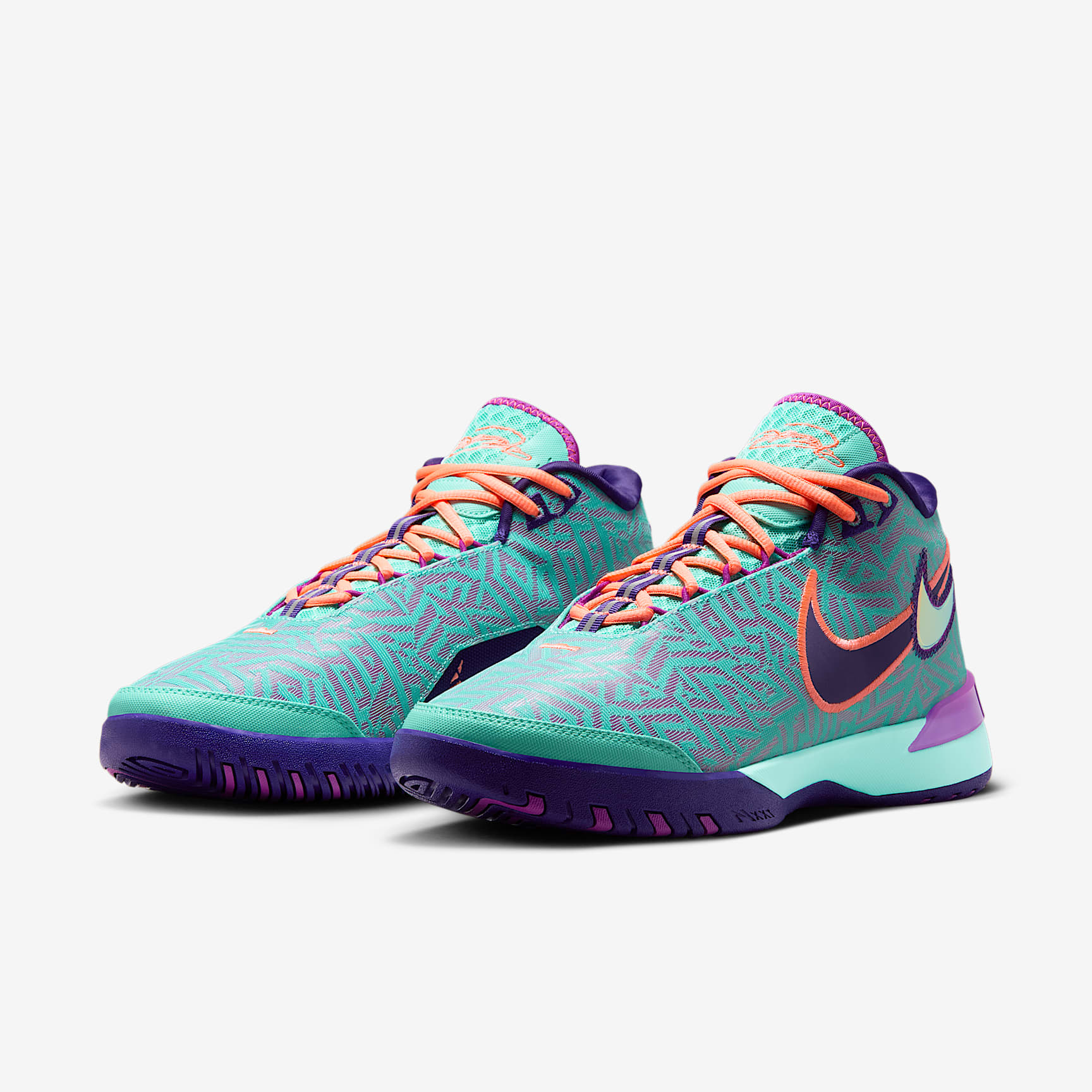LeBron NXXT Genisus Basketball Shoes