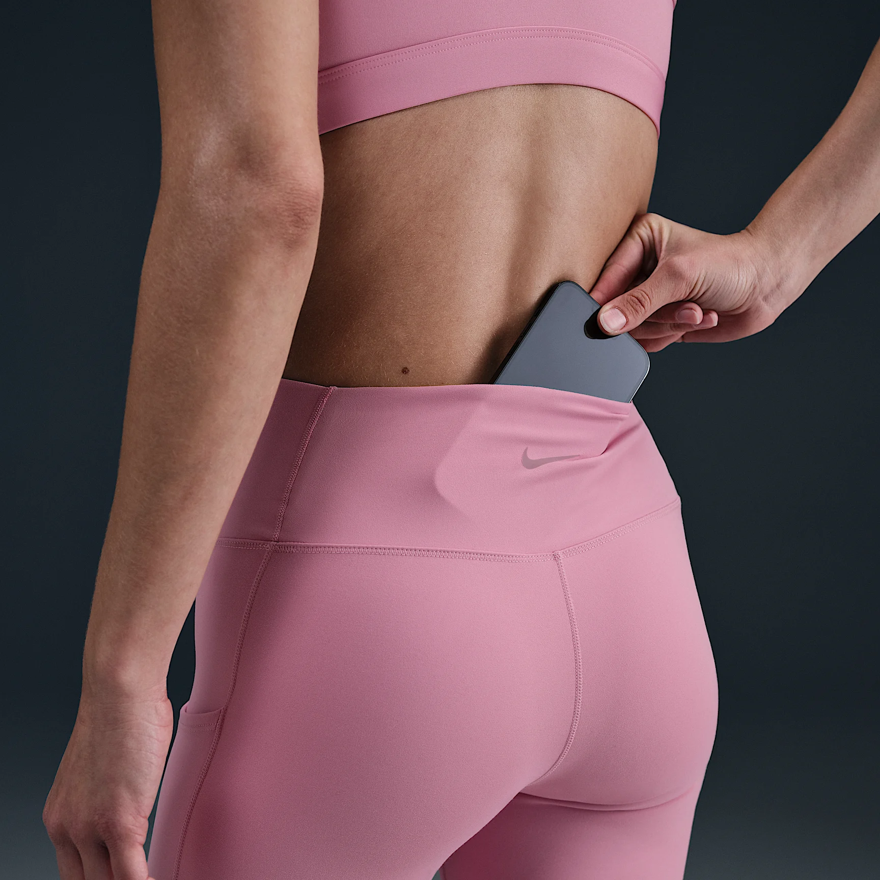 Nike One Women's High-Waisted 7/8 Leggings with Pockets