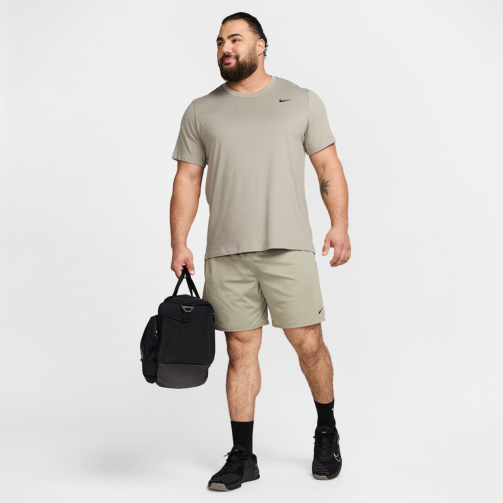 Nike Totality Men's Dri-FIT 7" Unlined Versatile Shorts