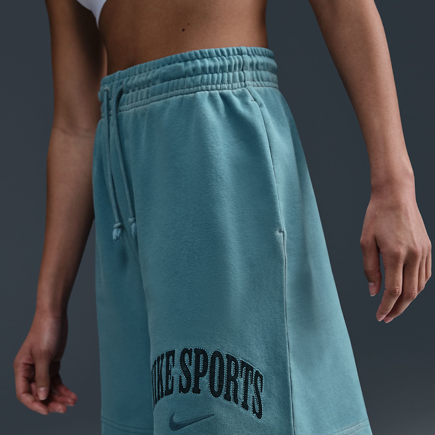 Nike Sportswear Phoenix Fleece Women's High-Waisted French Terry Shorts