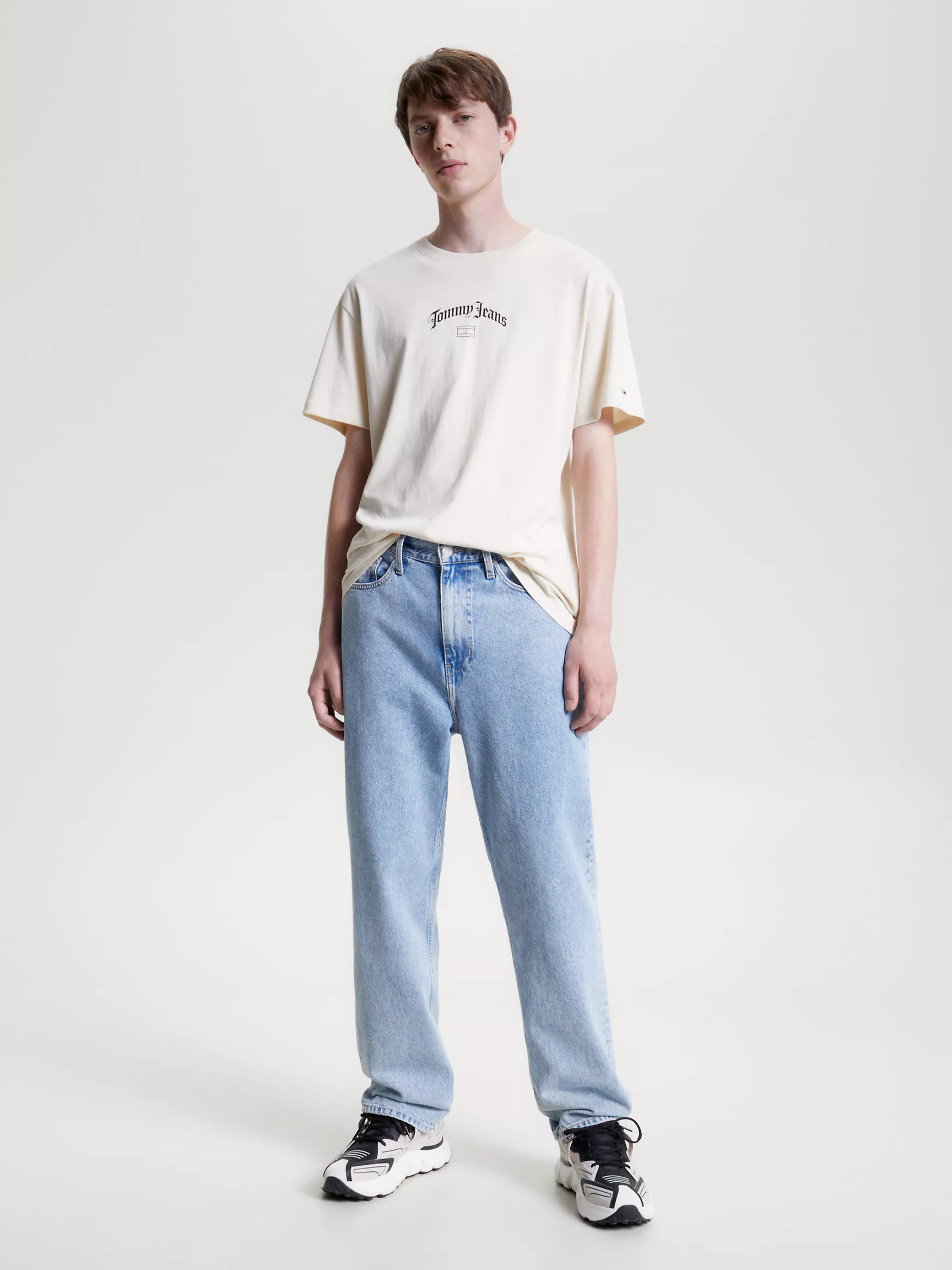 Мужская футболка Tommy Hilfiger, Футболка с логотипом-аркой в стиле гранж