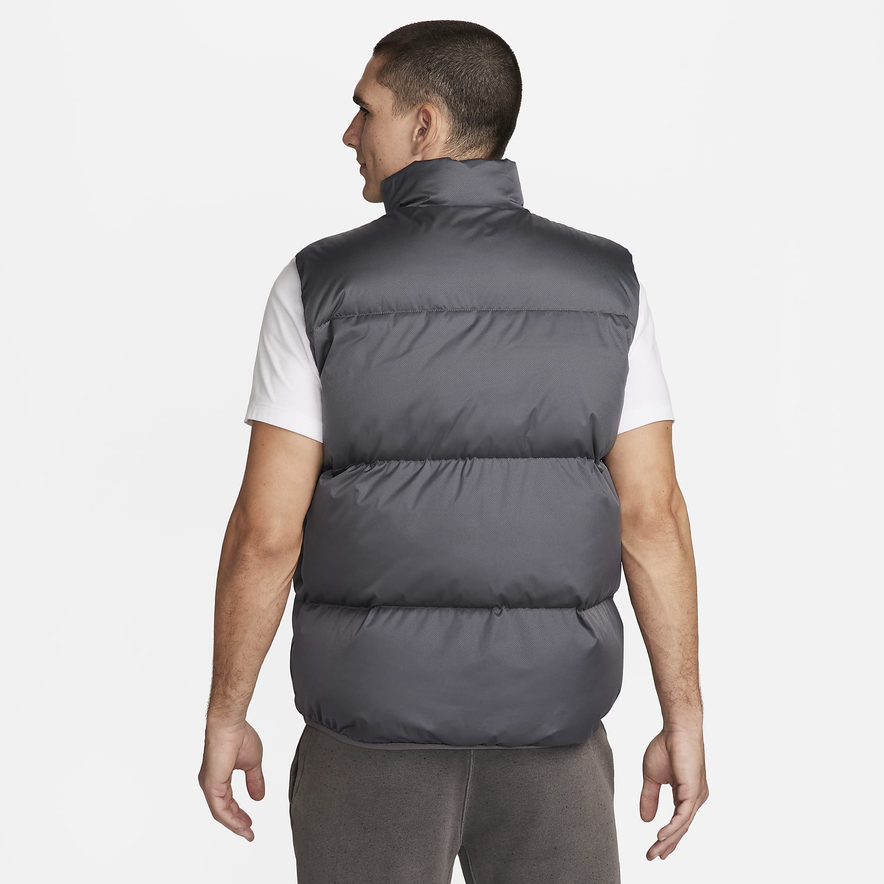 Nike Sportswear Club PrimaLoft® Men's Water-Repellent Puffer Vest