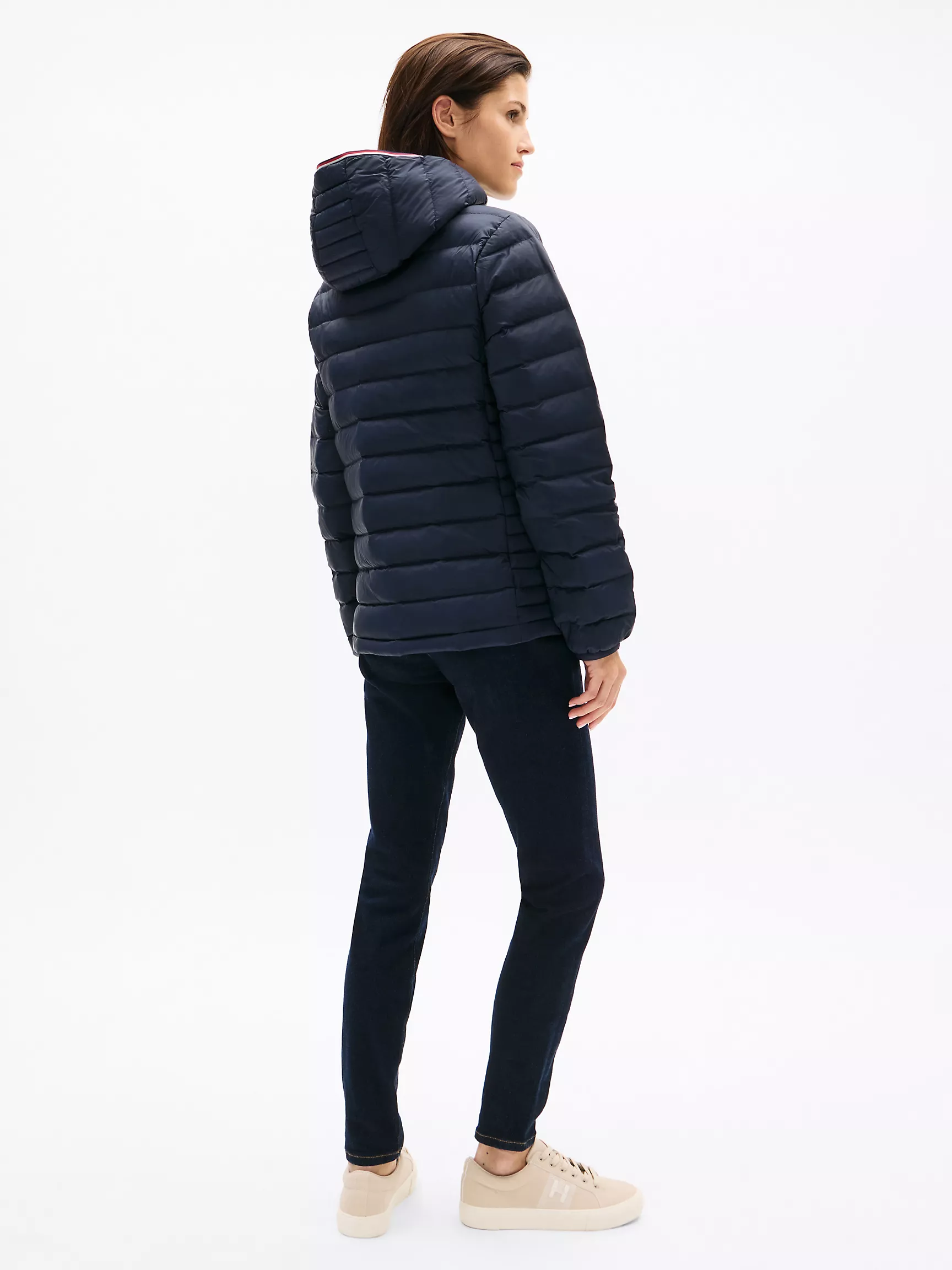Женская куртка Tommy Hilfiger, Легкий пуховик с капюшоном