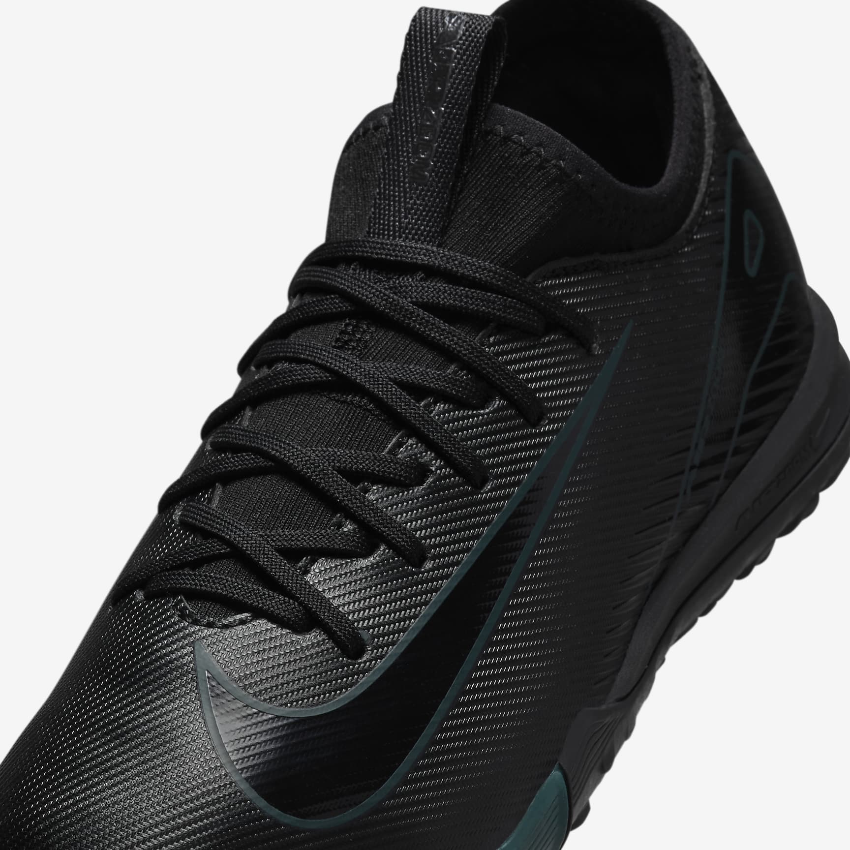Nike Jr. Mercurial Vapor 16 Academy Little/Big Kids' TF Low-Top Soccer Shoes