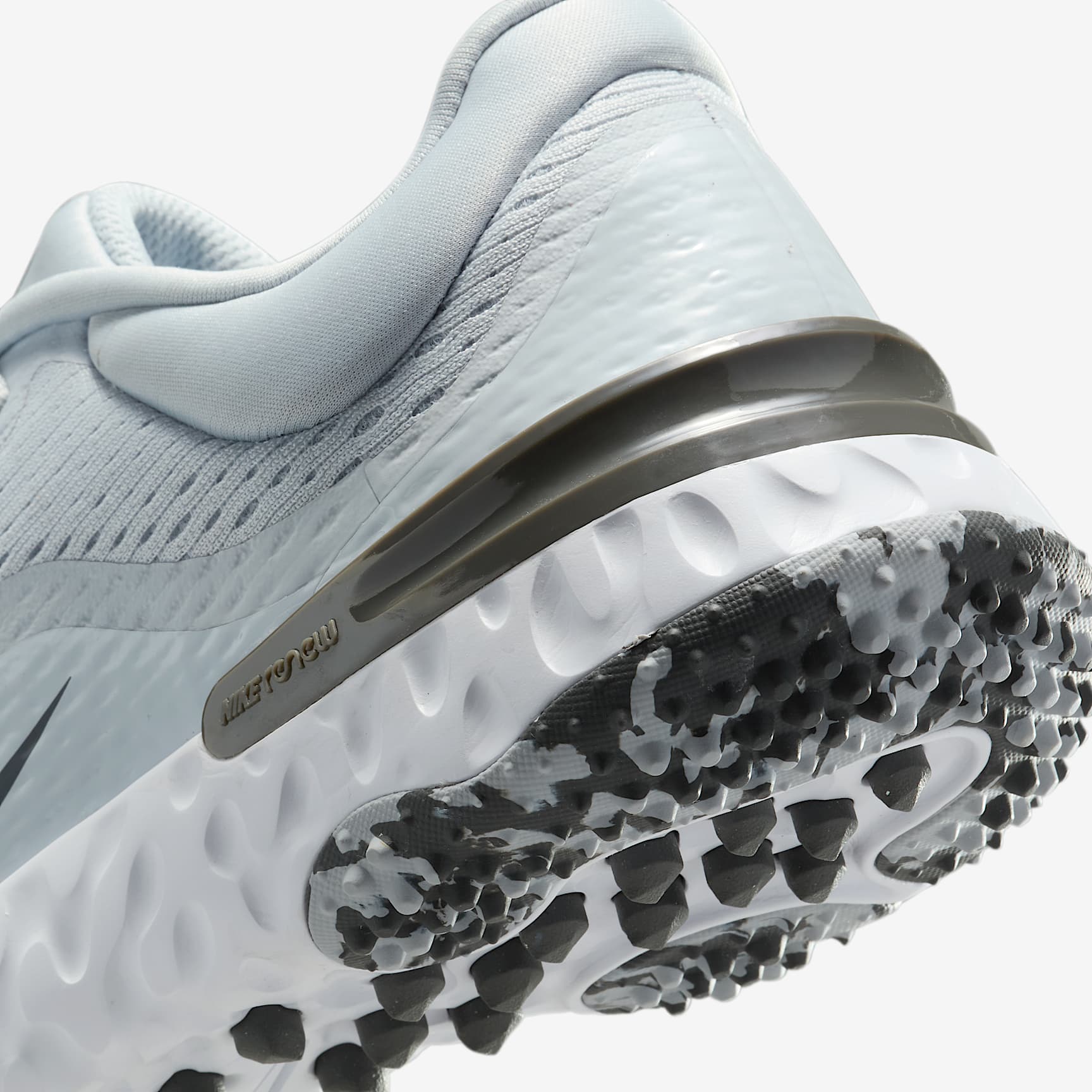 Nike Alpha Huarache Elite 4 Turf Women's Softball Shoes