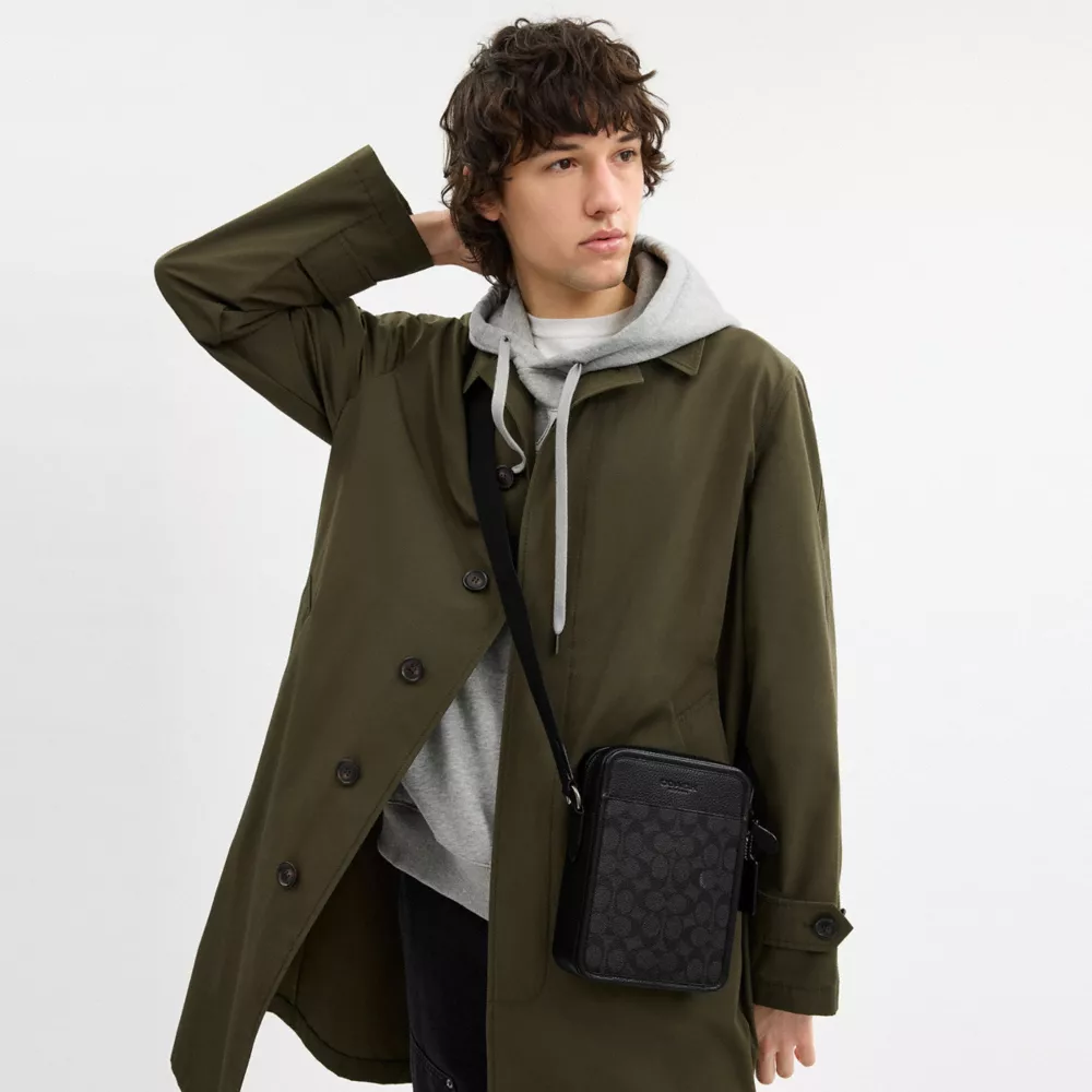 Сумка COACH Sullivan Crossbody Bag In Signature Canvas