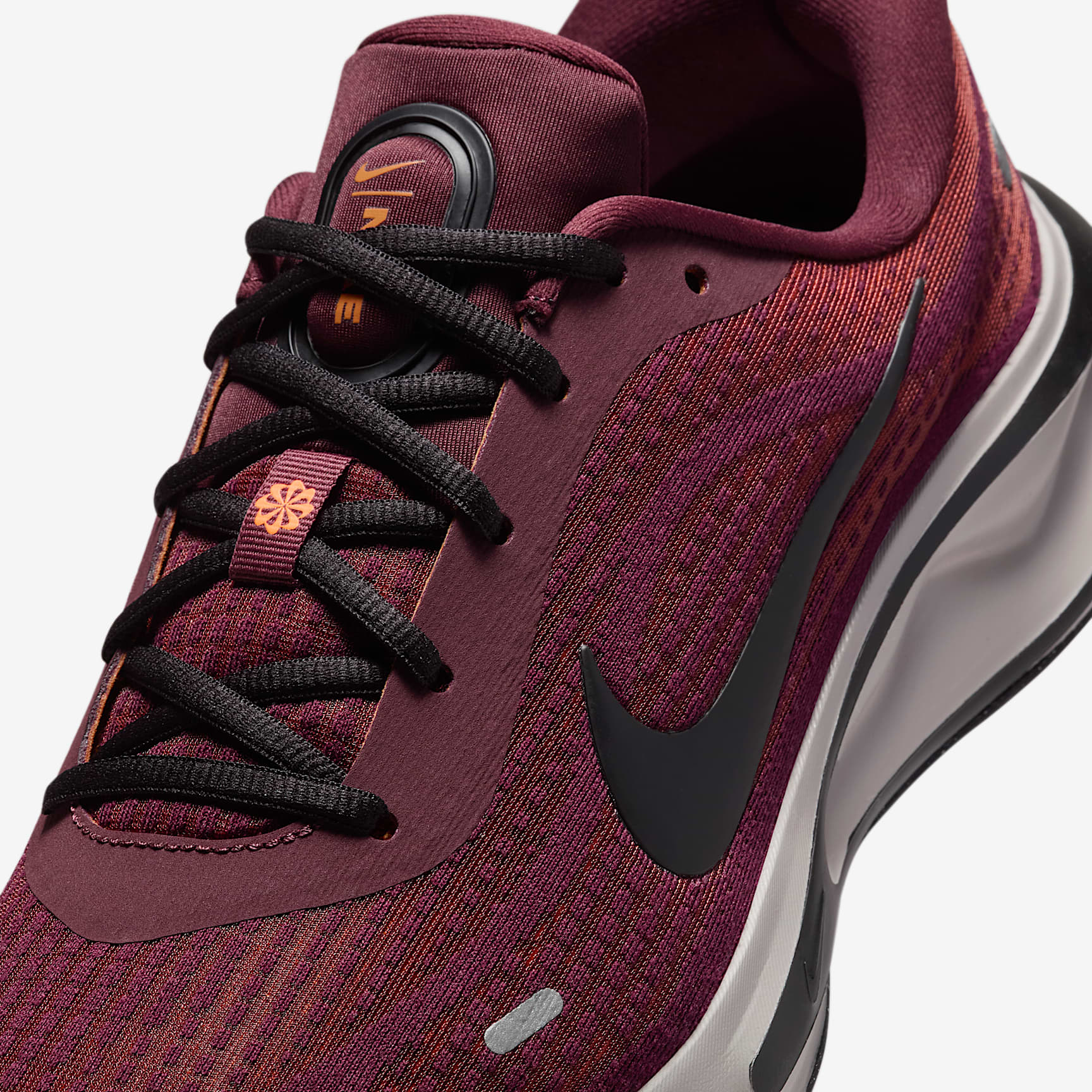 Nike Journey Run Men's Road Running Shoes