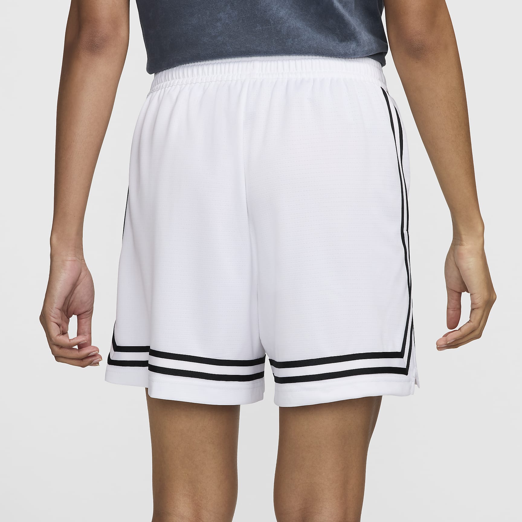 Nike Crossover Women's Dri-FIT 5" Basketball Shorts
