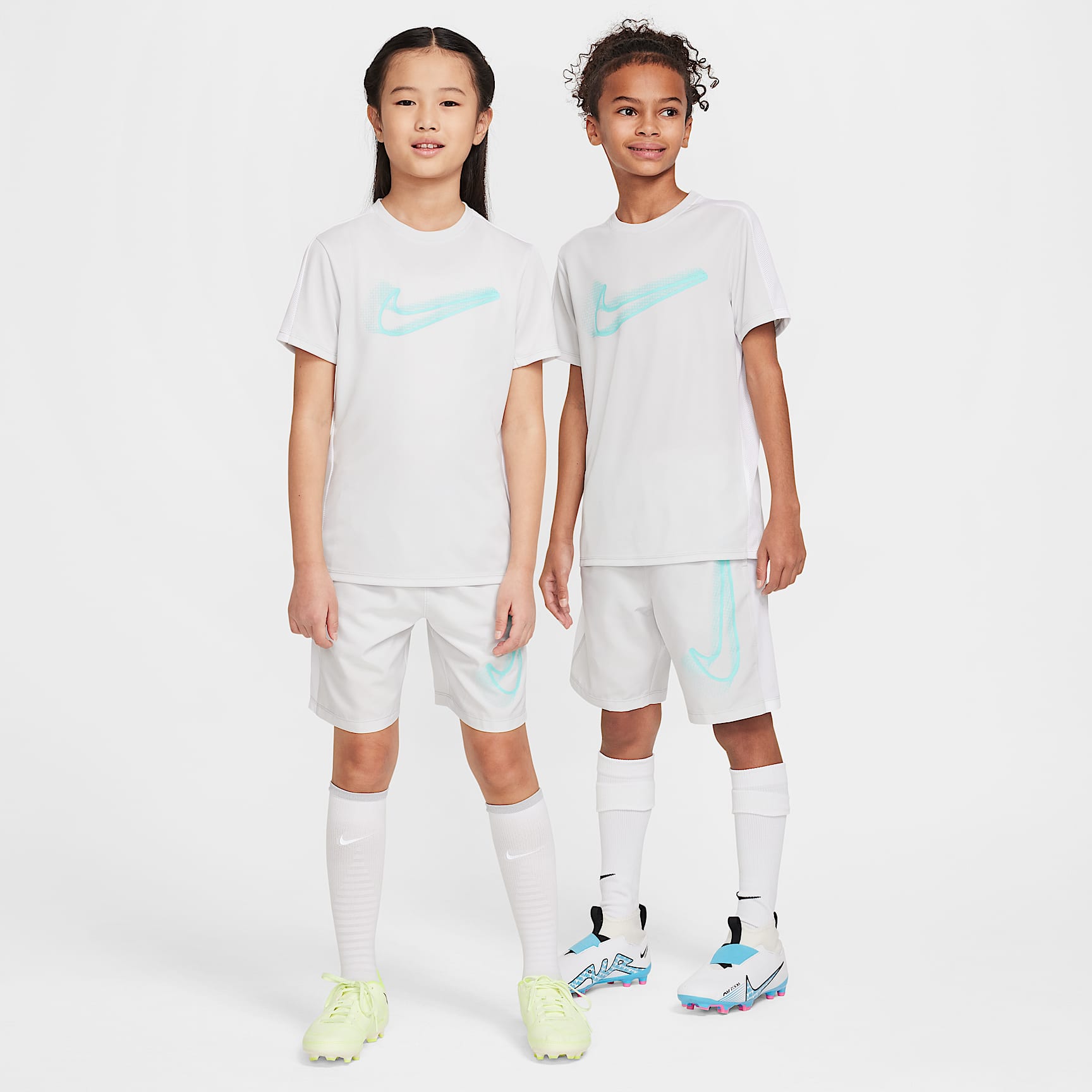 Nike Academy Big Kids' Dri-FIT Soccer Top