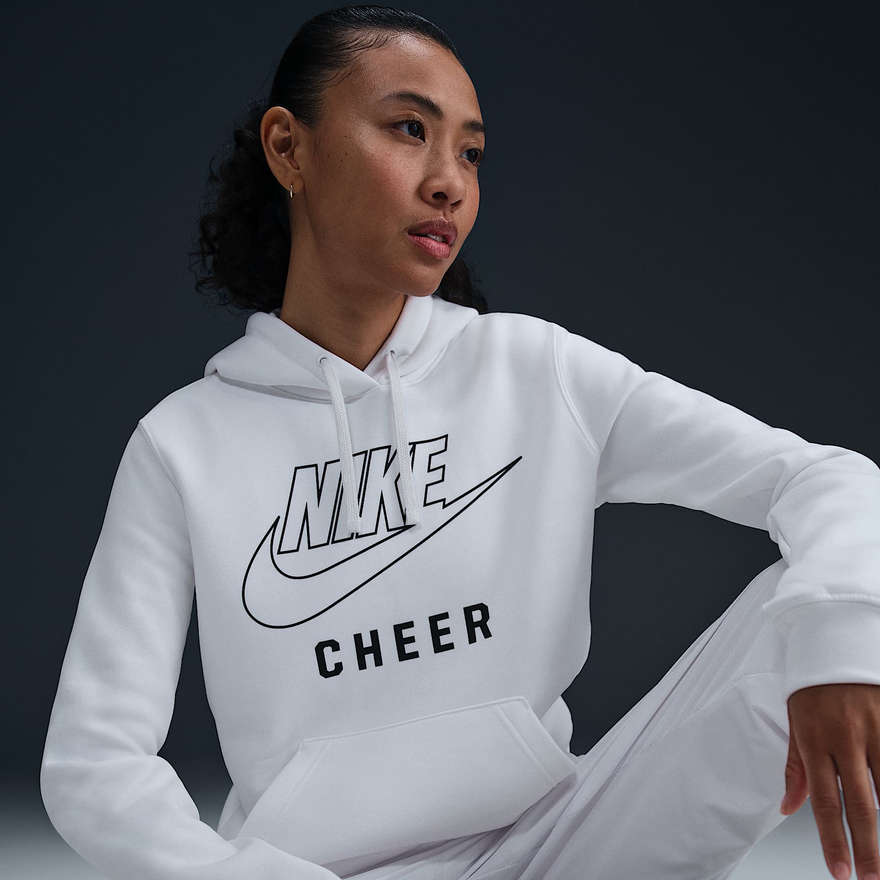 Nike Women's Cheer Pullover Hoodie