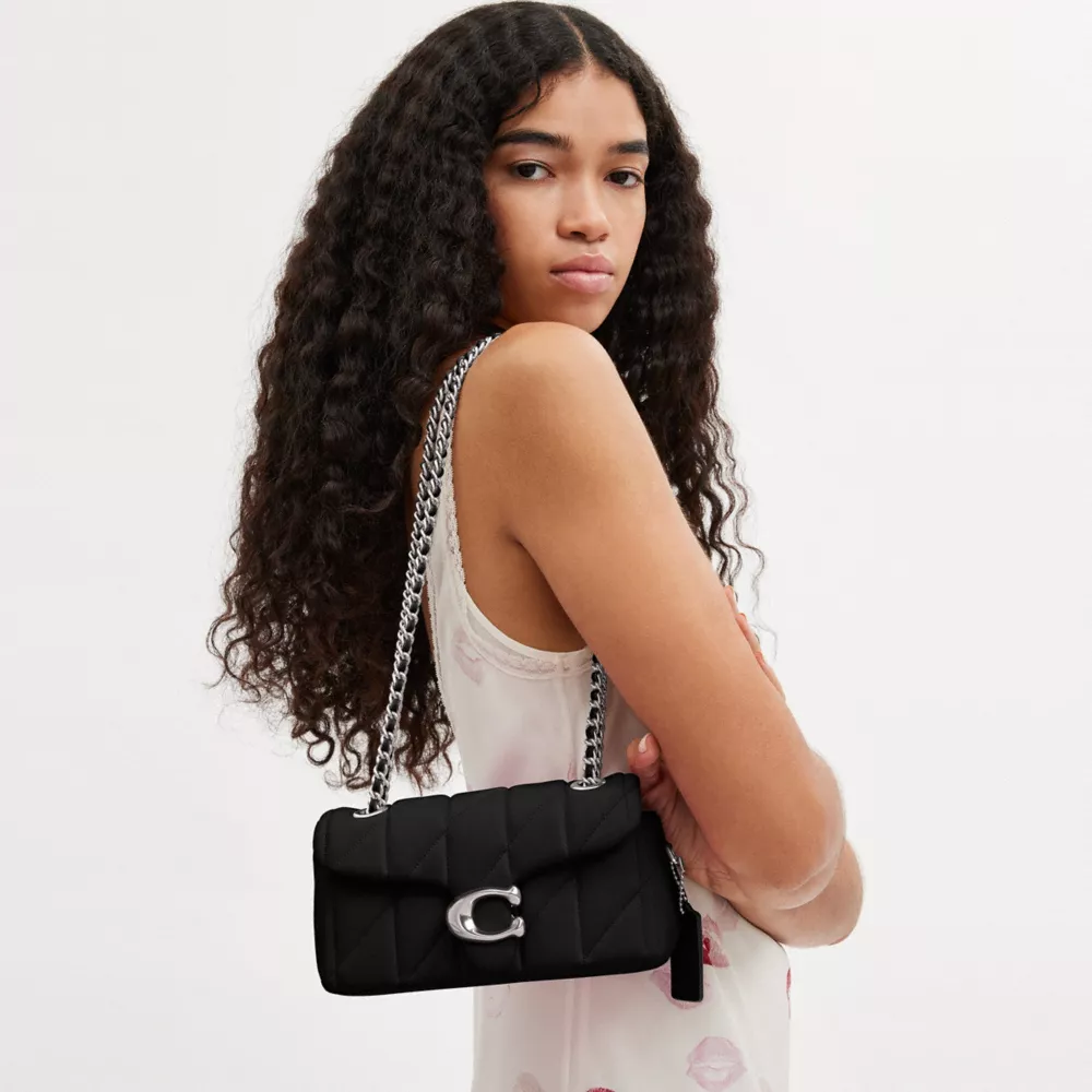 Сумка COACH Tabby Shoulder Bag 20 With Pillow Quilting