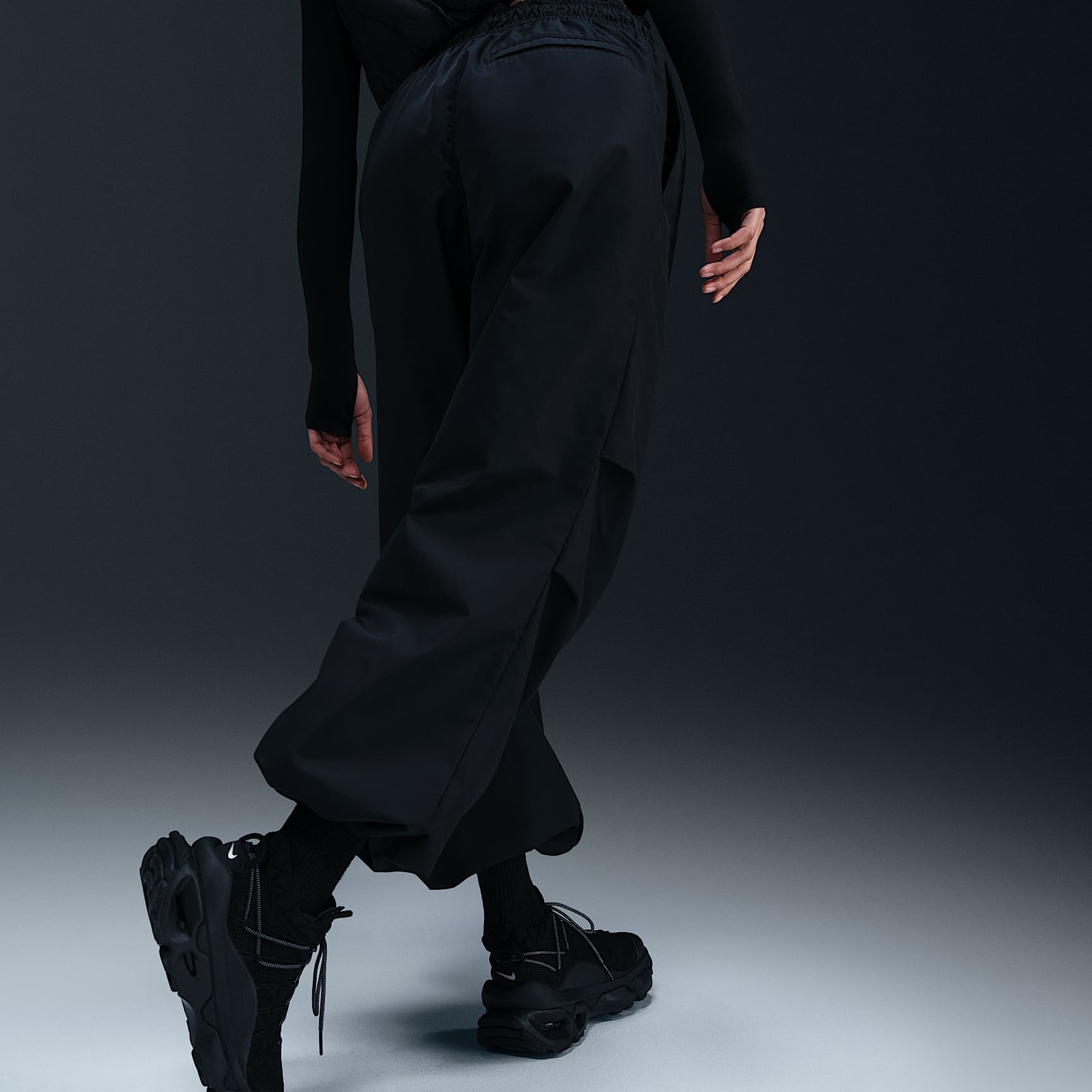 Nike Sportswear Women's Mid-Rise Repel Pants