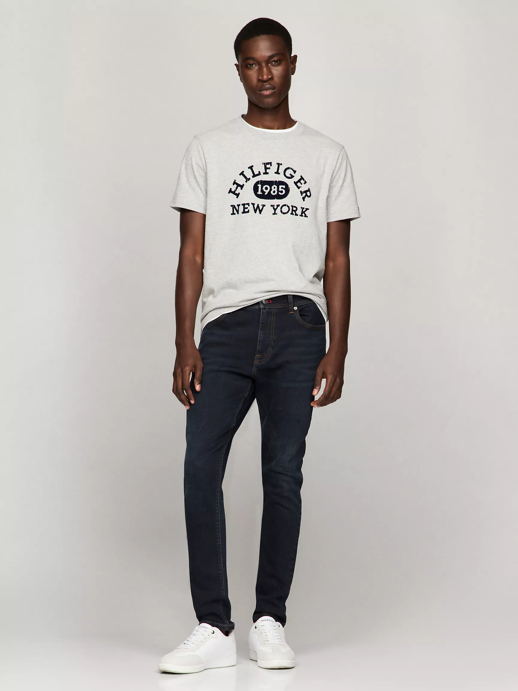 Мужская футболка Tommy Hilfiger, Футболка с университетским монограммным логотипом