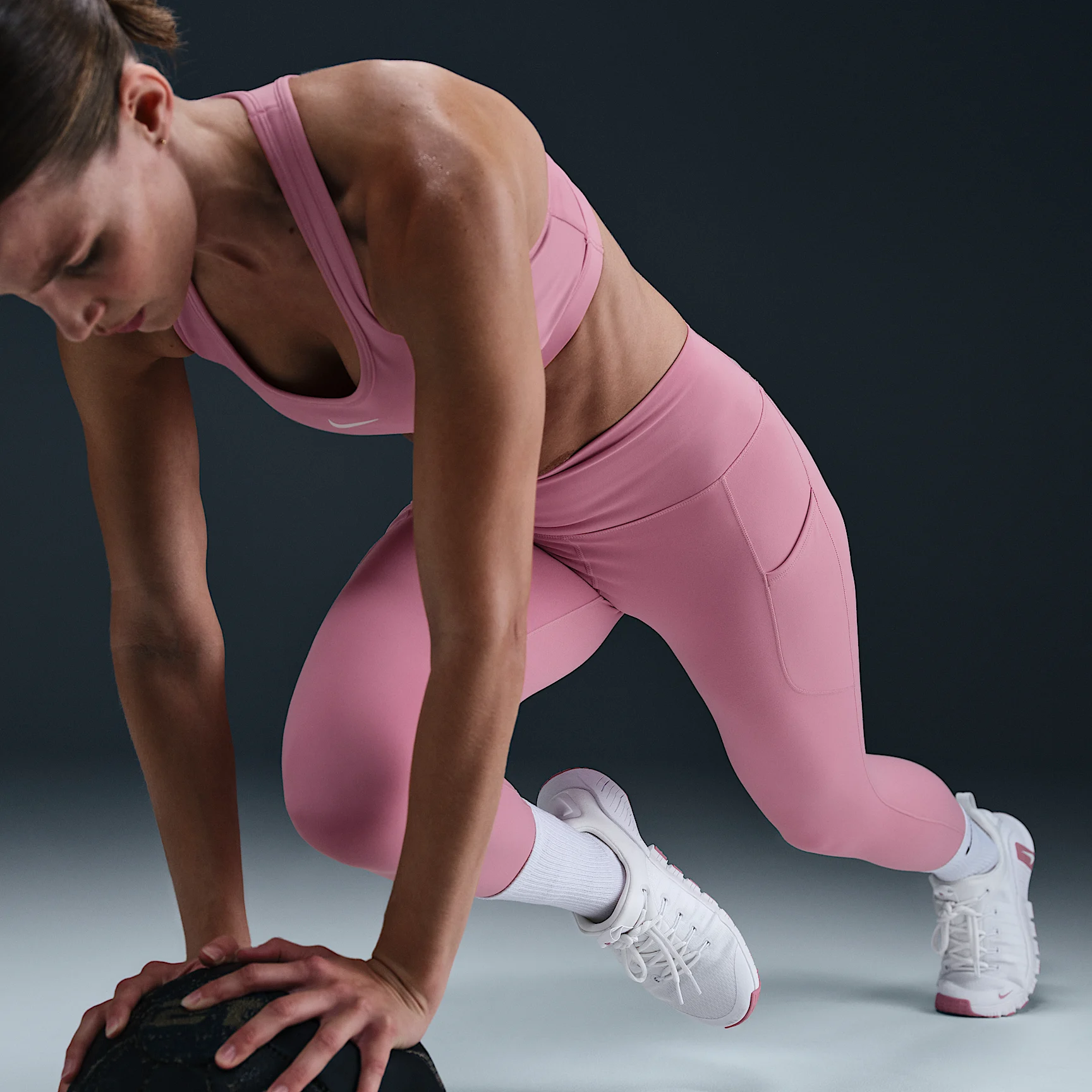 Nike One Women's High-Waisted 7/8 Leggings with Pockets