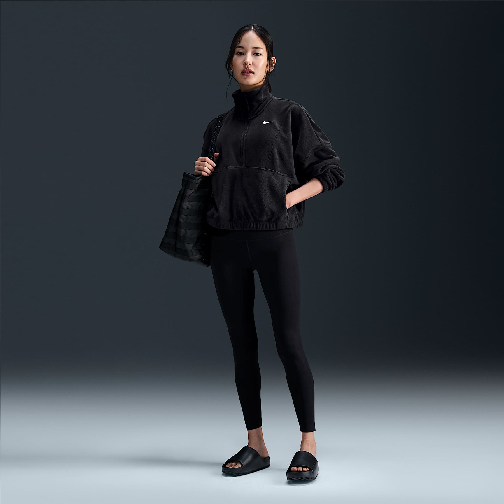 Nike One Women's Therma-FIT Oversized 1/2-Zip Fleece Top