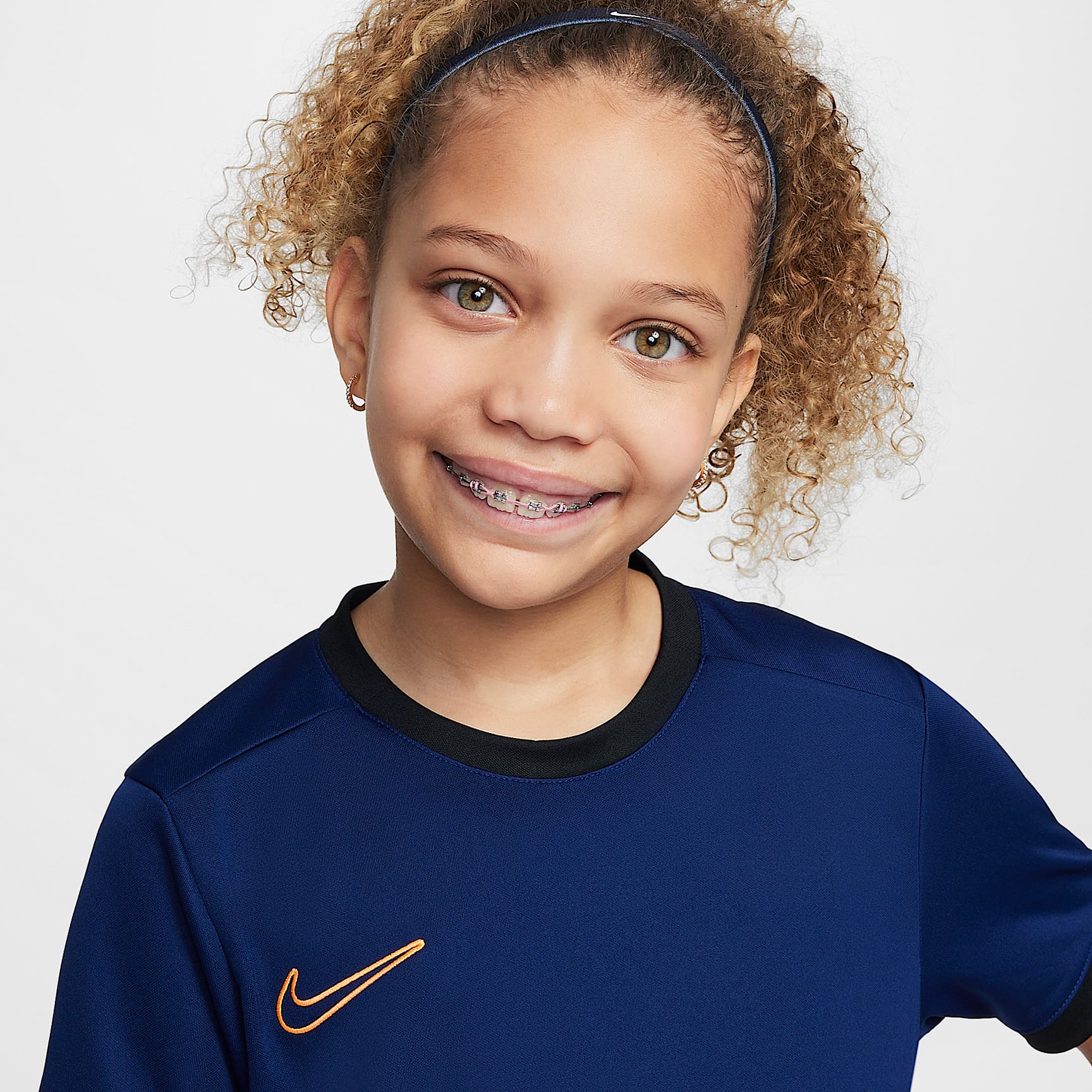 Nike Academy Big Kids' Dri-FIT Soccer Top