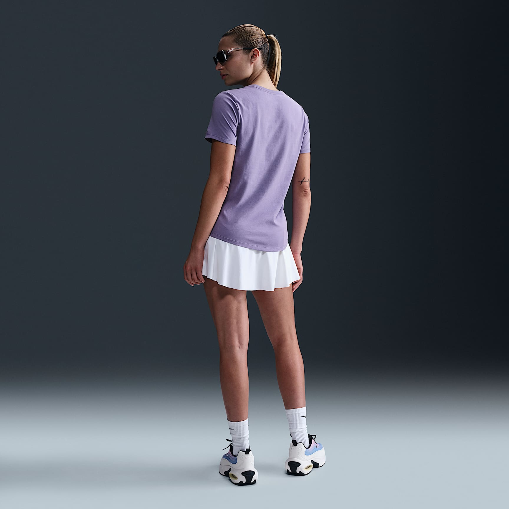 Nike Sportswear Essentials Women's Logo T-Shirt