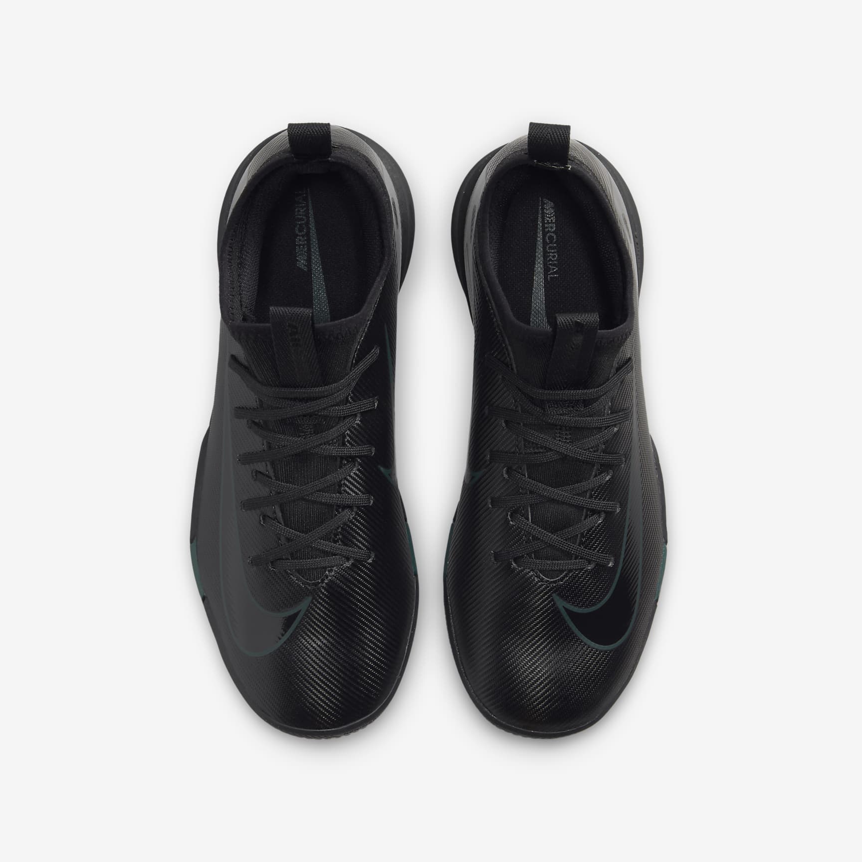Nike Jr. Mercurial Vapor 16 Academy Little/Big Kids' IC Low-Top Soccer Shoes