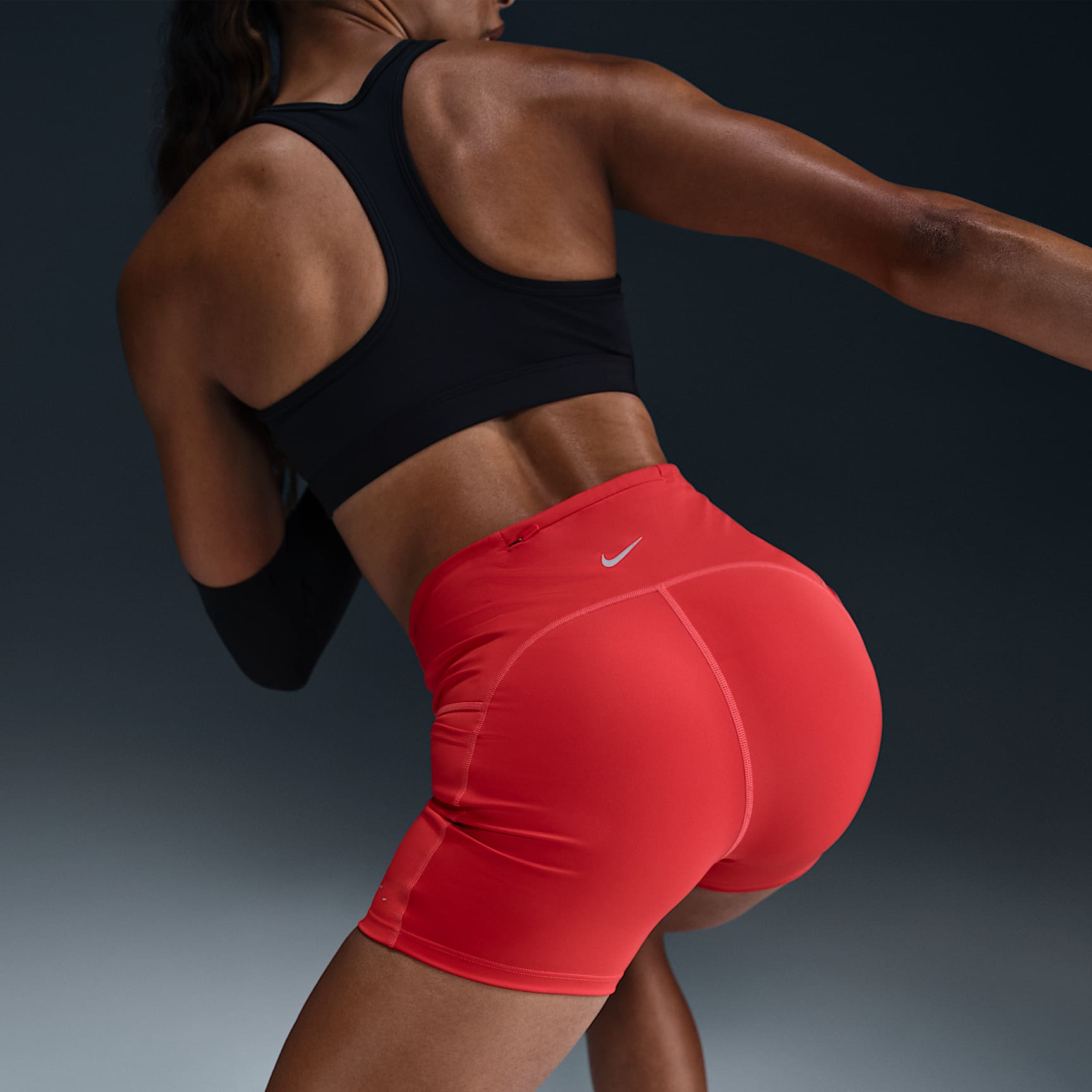 Nike Swift Women's High-Waisted 4" Tight Running Shorts with Pockets