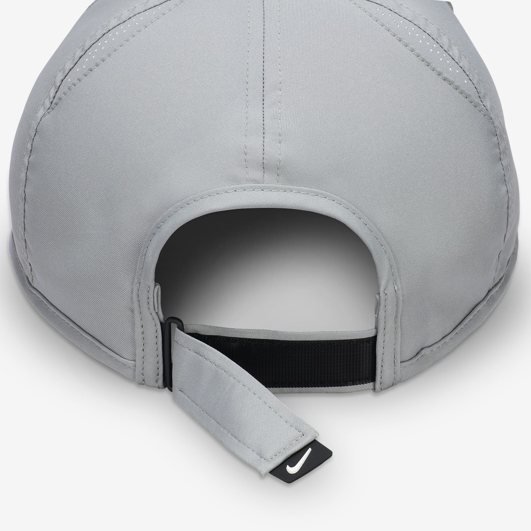 Nike Dri-FIT Club Unstructured Featherlight Cap