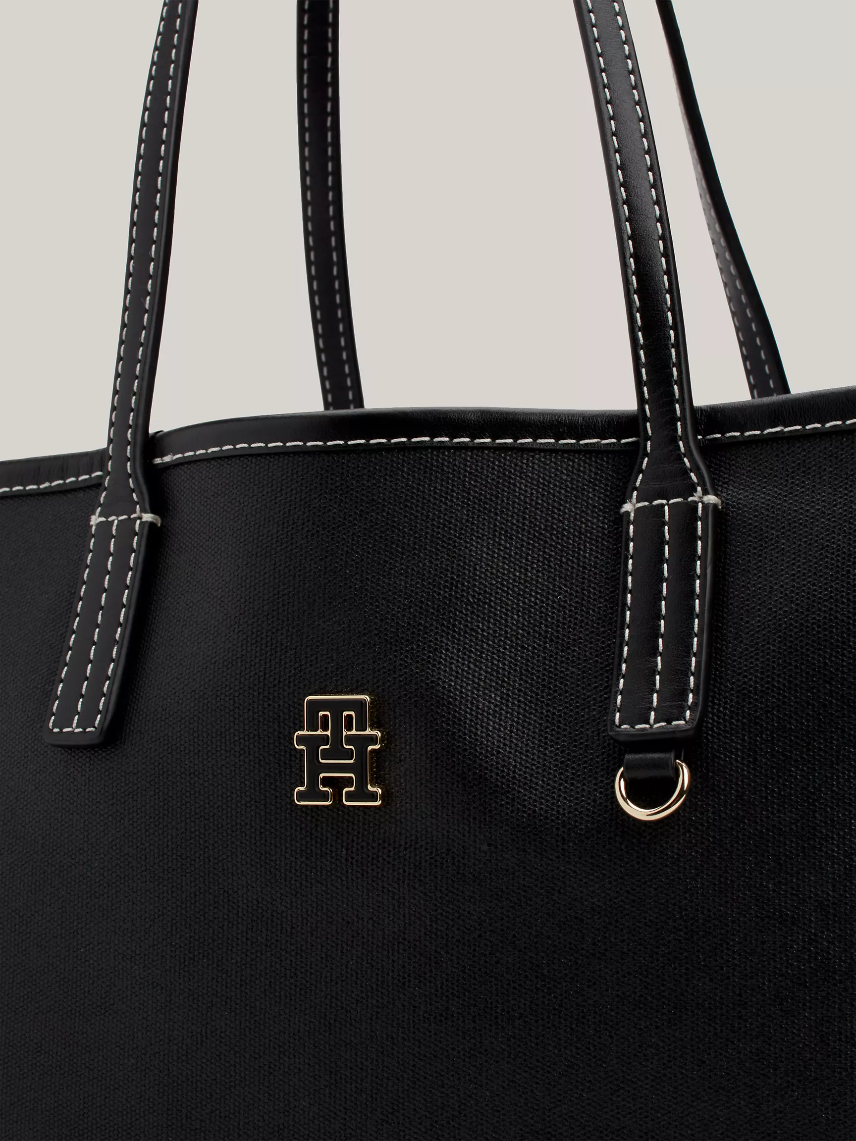 Женская сумка Tommy Hilfiger, Лакированная сумка-тоут с логотипом TH