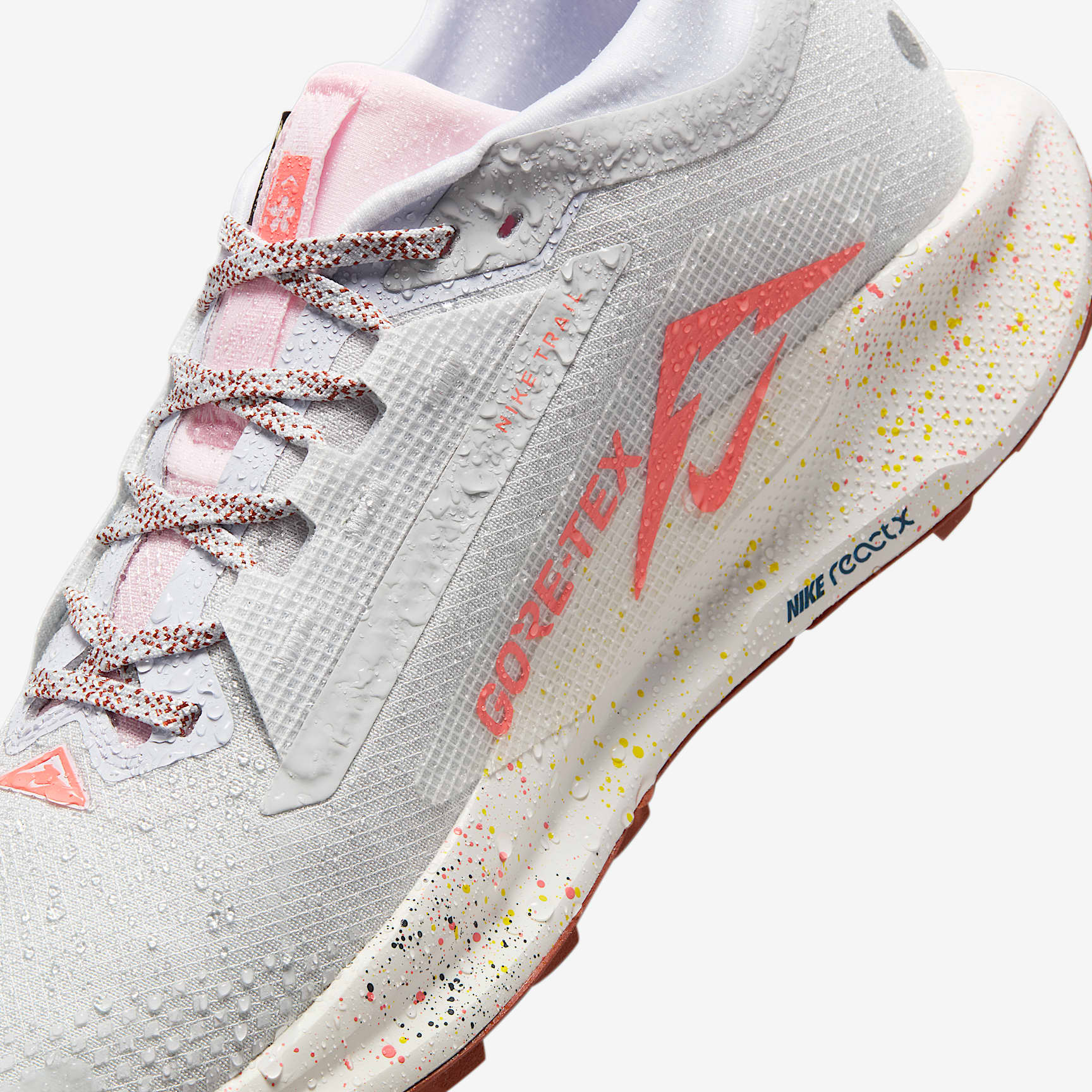 Nike Pegasus Trail 5 GORE-TEX Men's Waterproof Trail Running Shoes