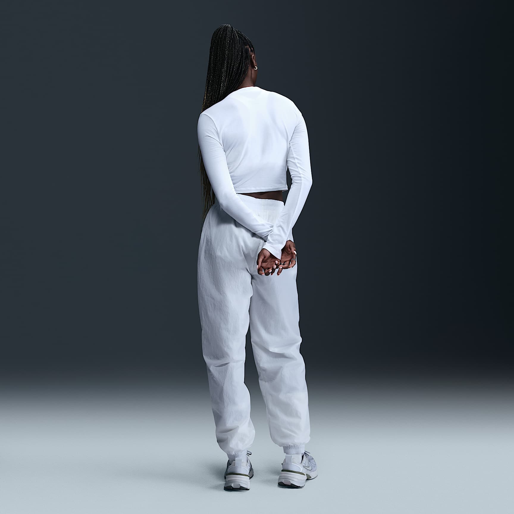 Nike Sportswear Chill Knit Women's Slim Long-Sleeve Cropped Top