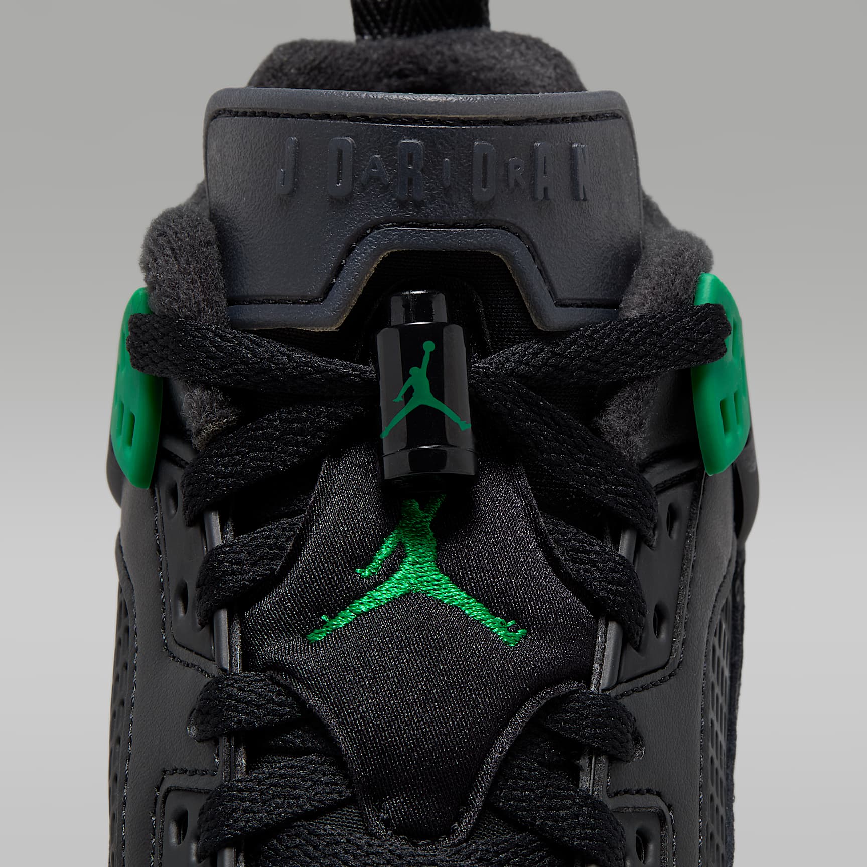 Jordan Spizike Low Big Kids' Shoes