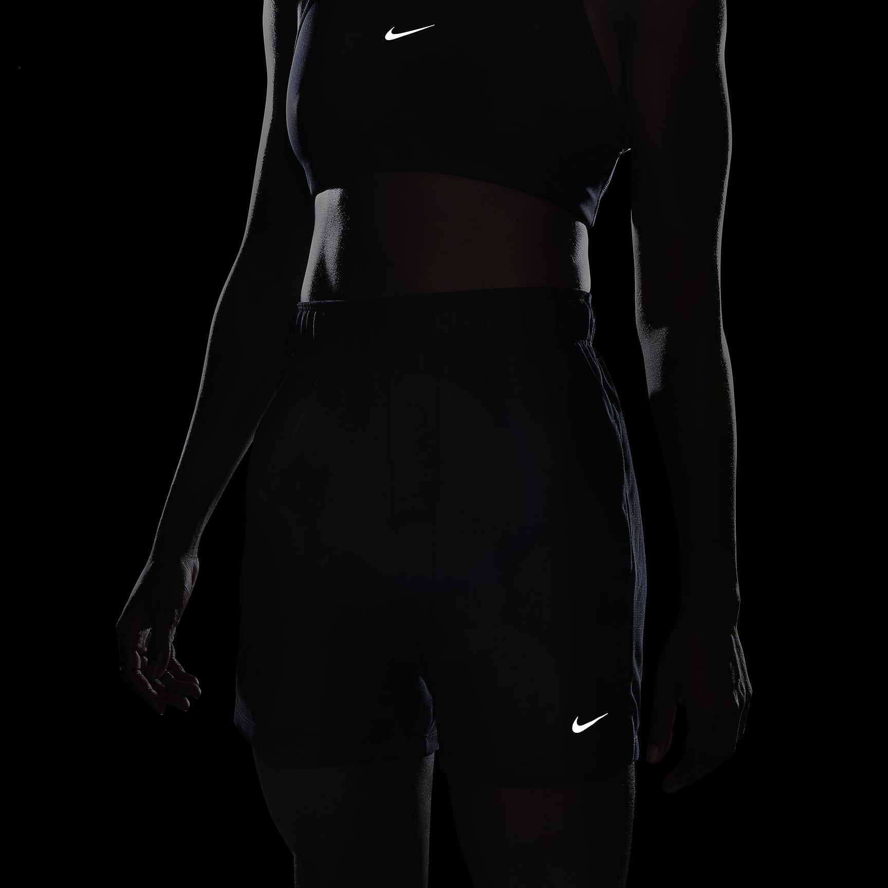 Nike Attack Women's Dri-FIT Fitness Mid-Rise 5" Unlined Shorts