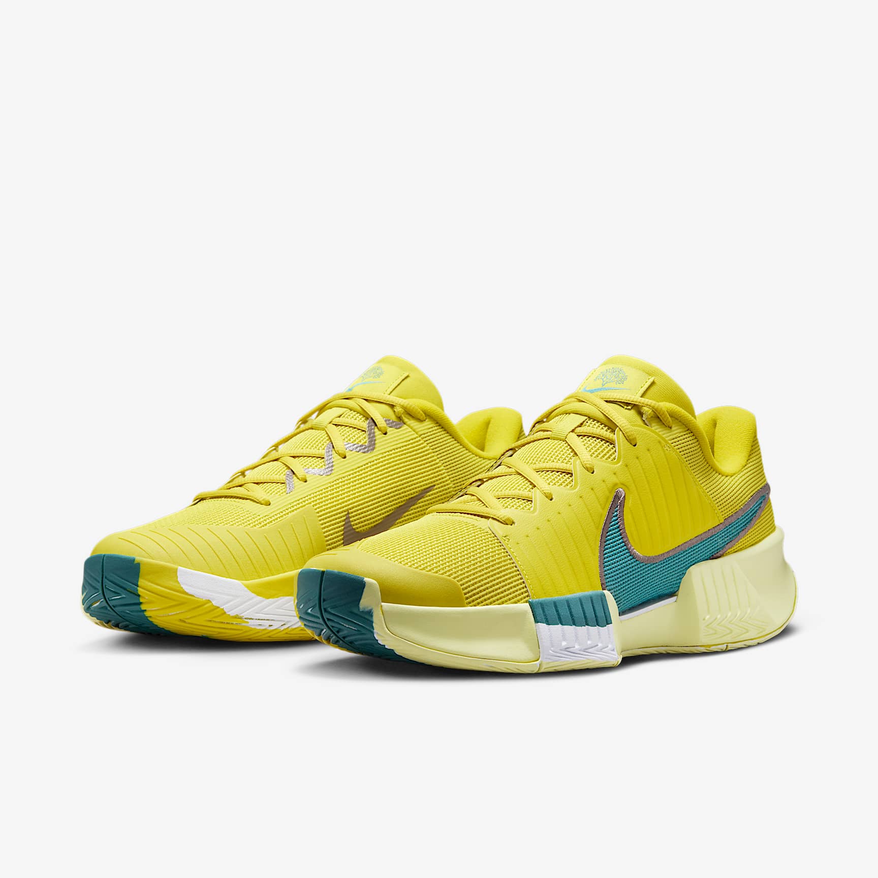 Nike GP Challenge Pro Premium Men's Hard Court Tennis Shoes