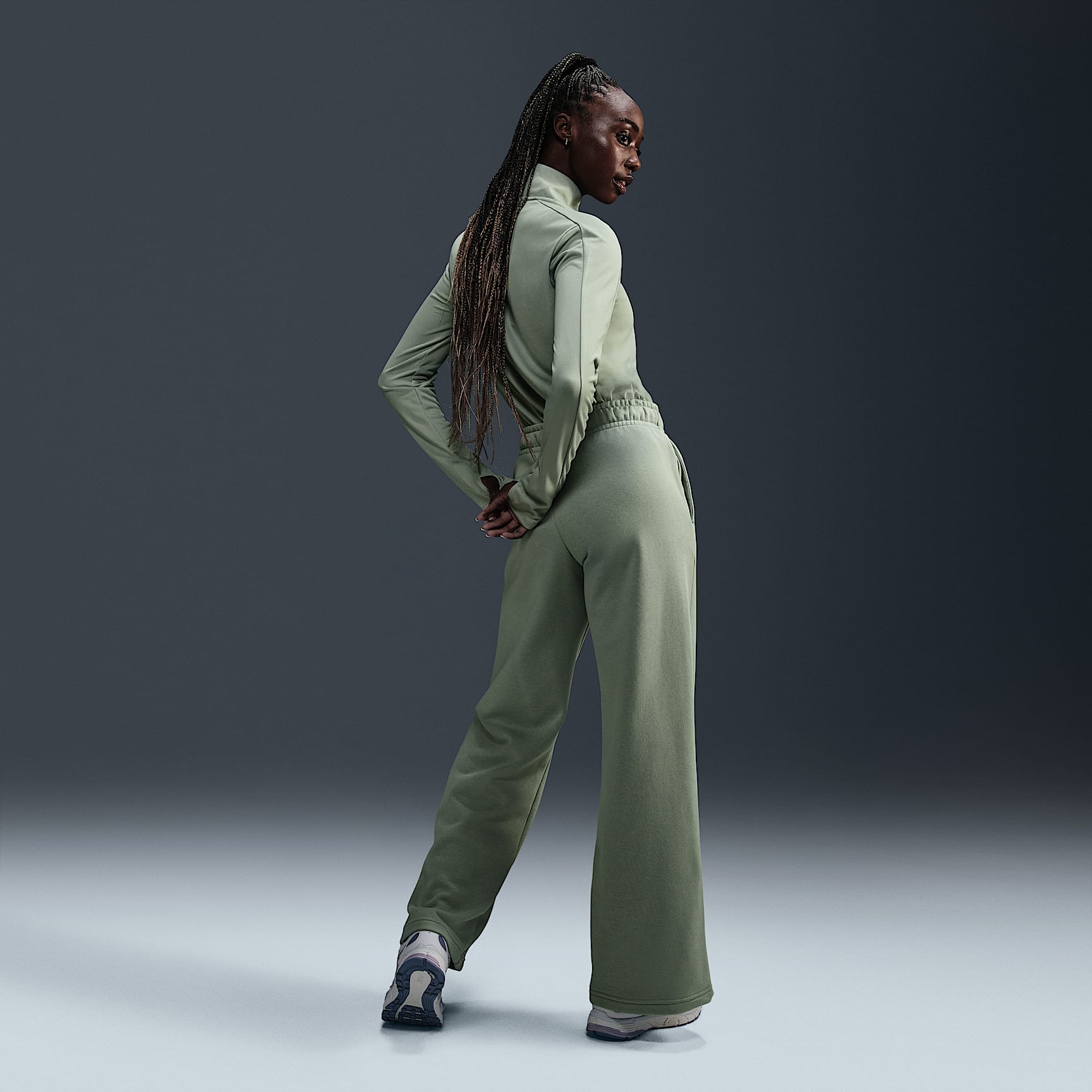 Nike Sportswear Club Fleece Women's Mid-Rise Wide-Leg Sweatpants