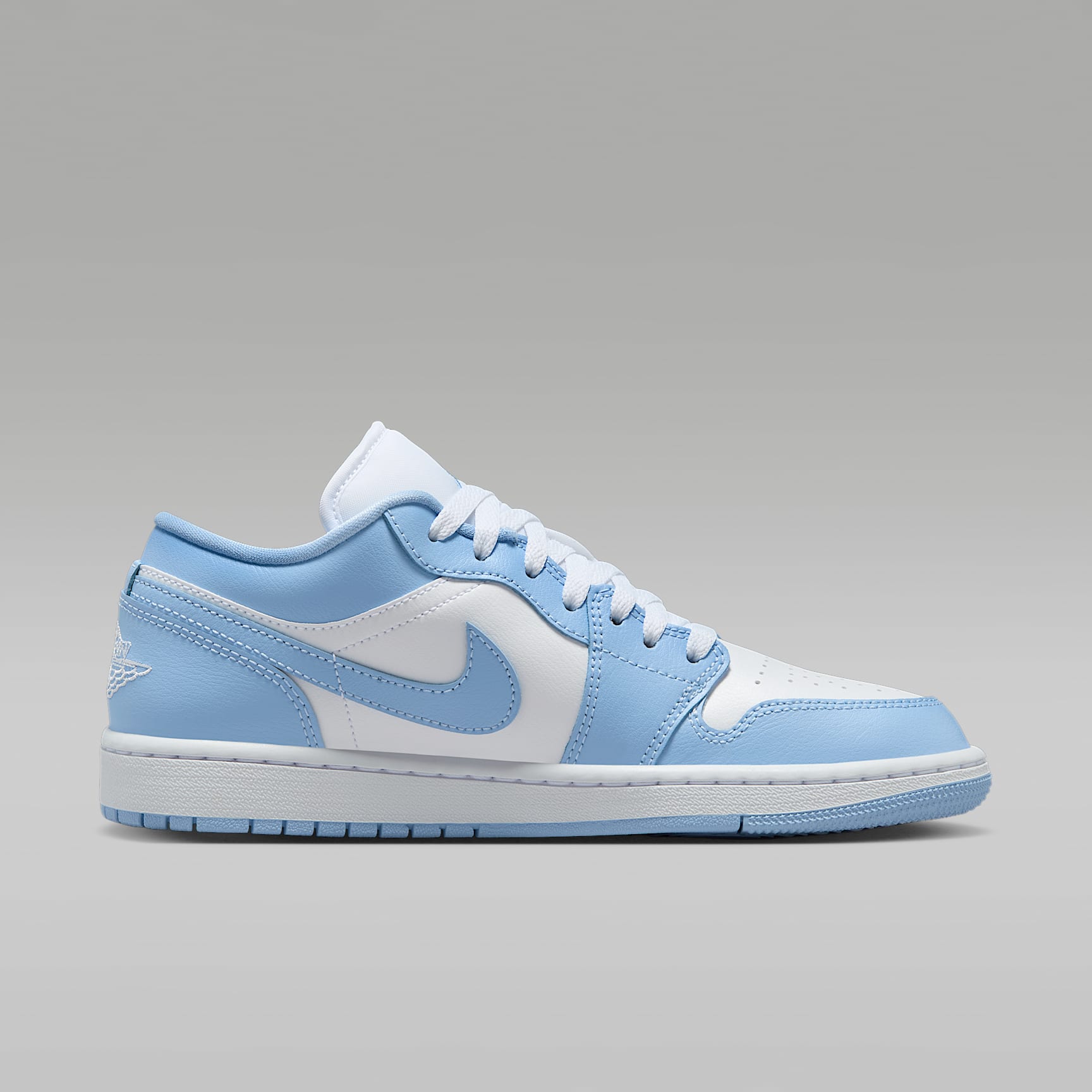 Air Jordan 1 Low Women's Shoes