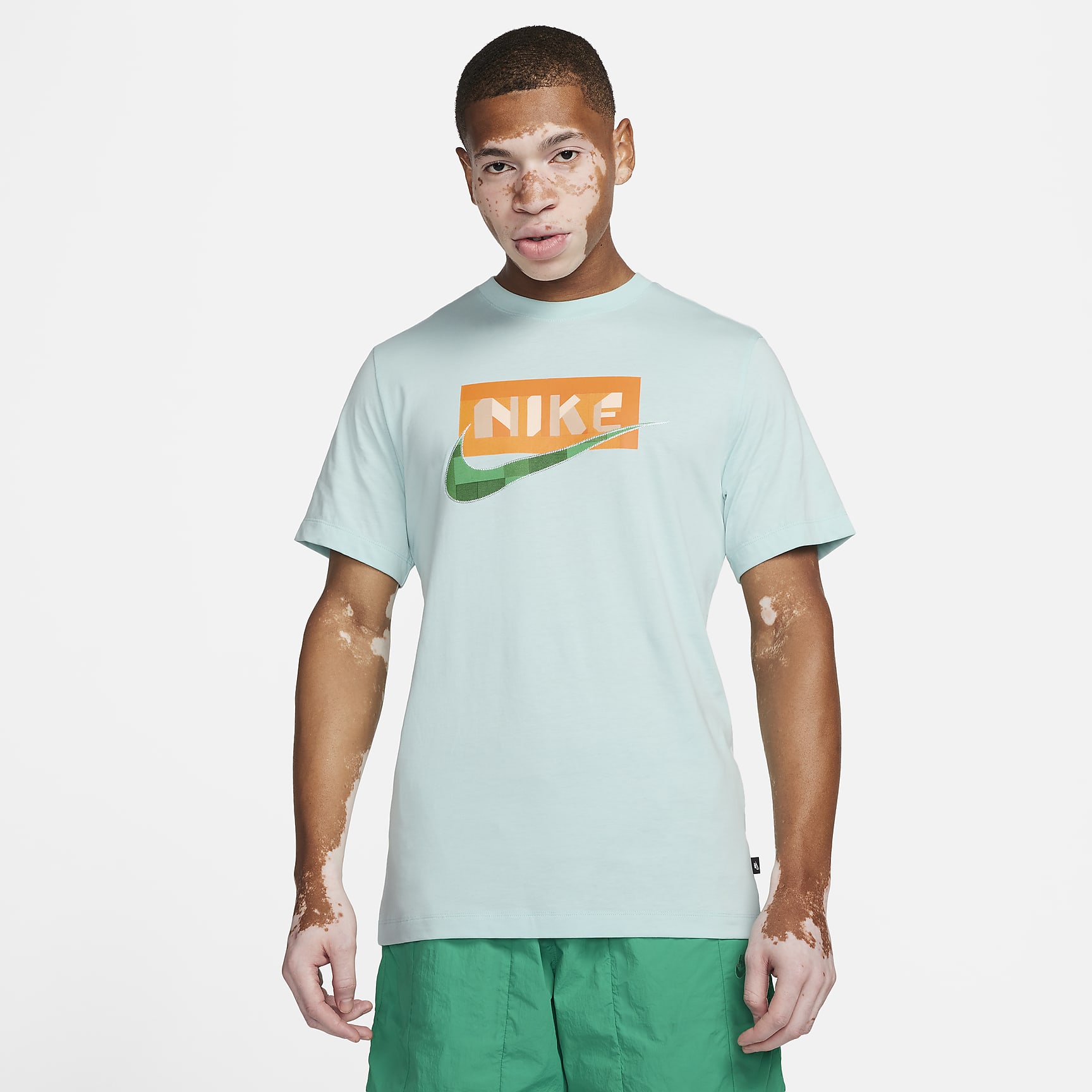 Nike Sportswear Men's T-Shirt