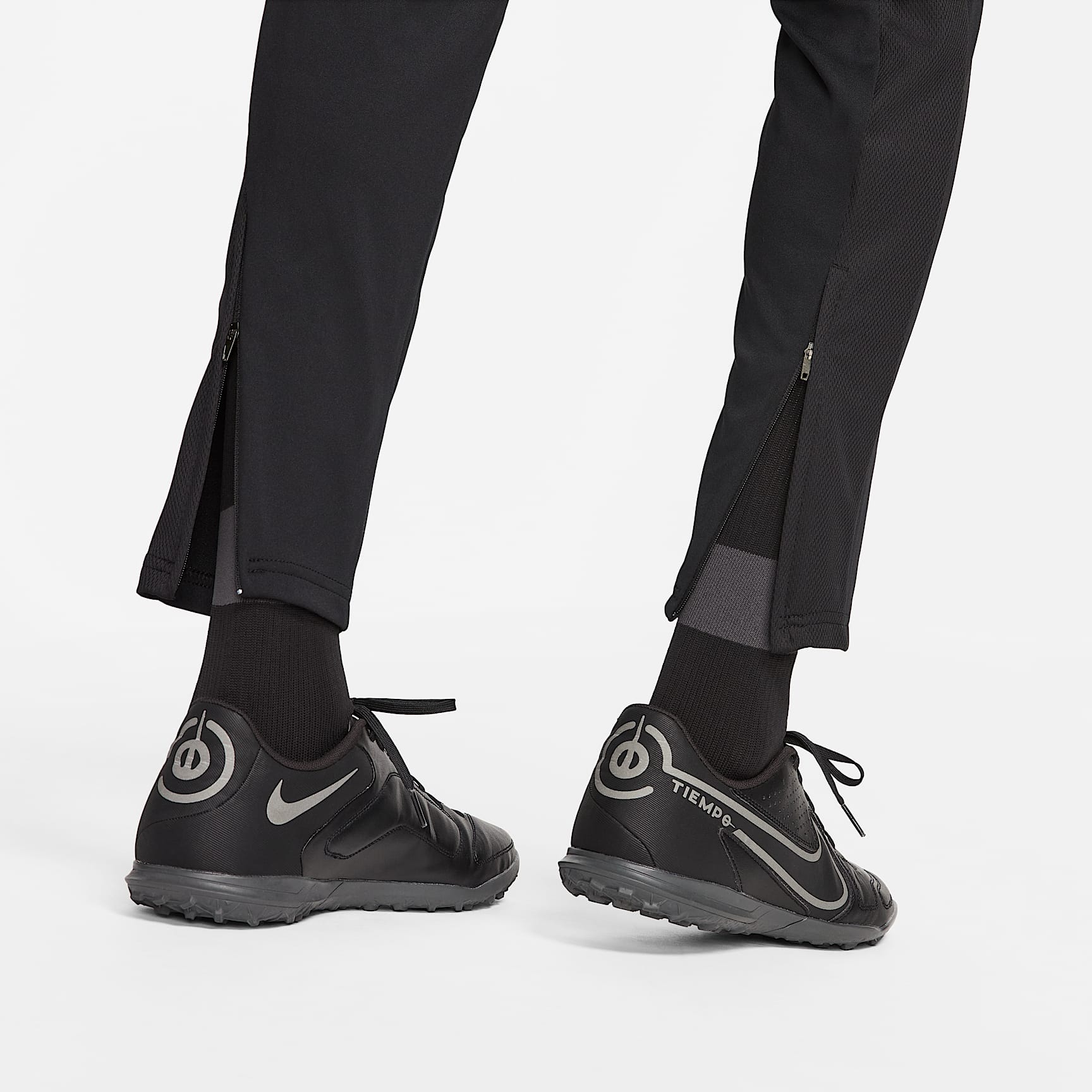 Nike Dri-FIT Academy Men's Dri-FIT Soccer Pants