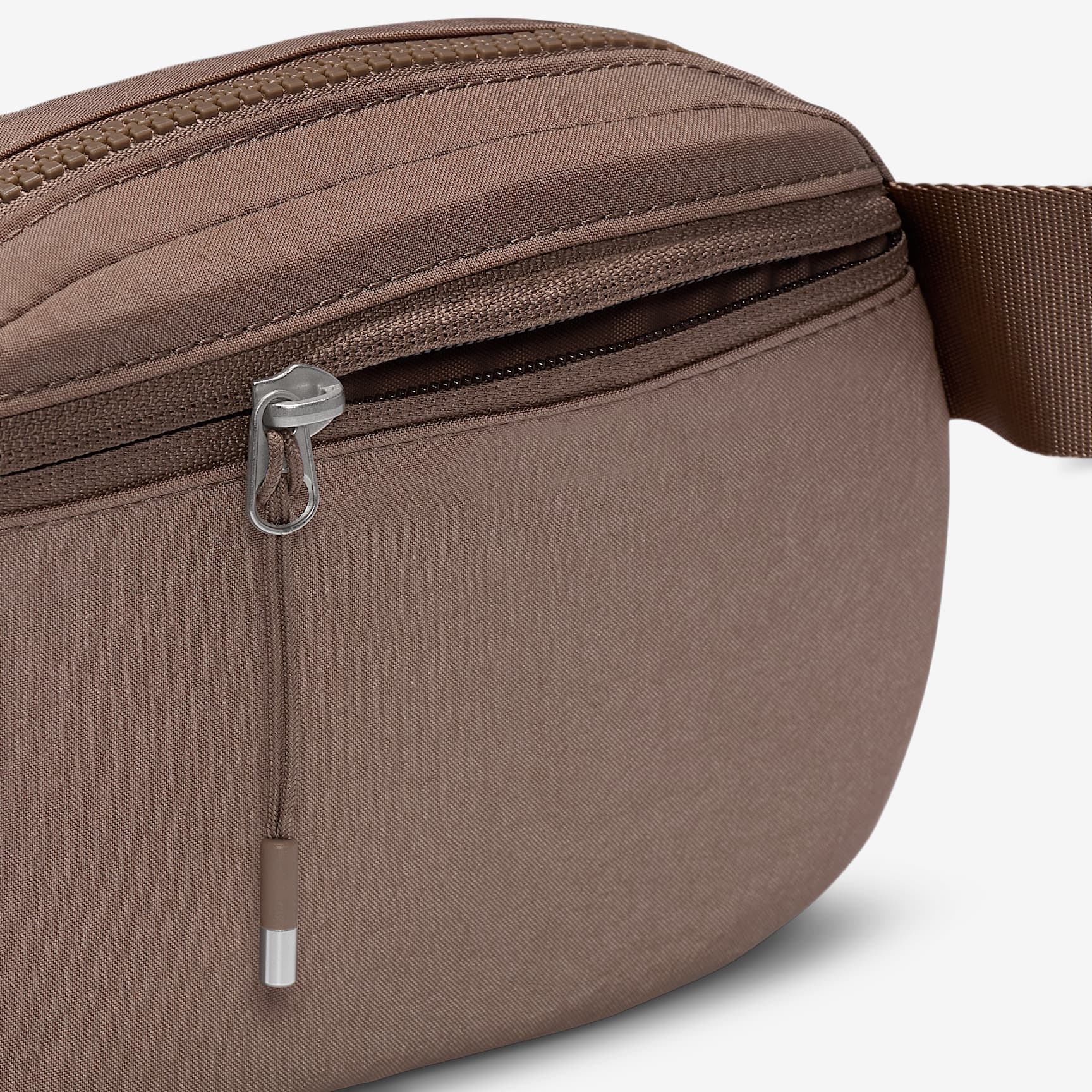 Nike Aura Crossbody Bag (2L)