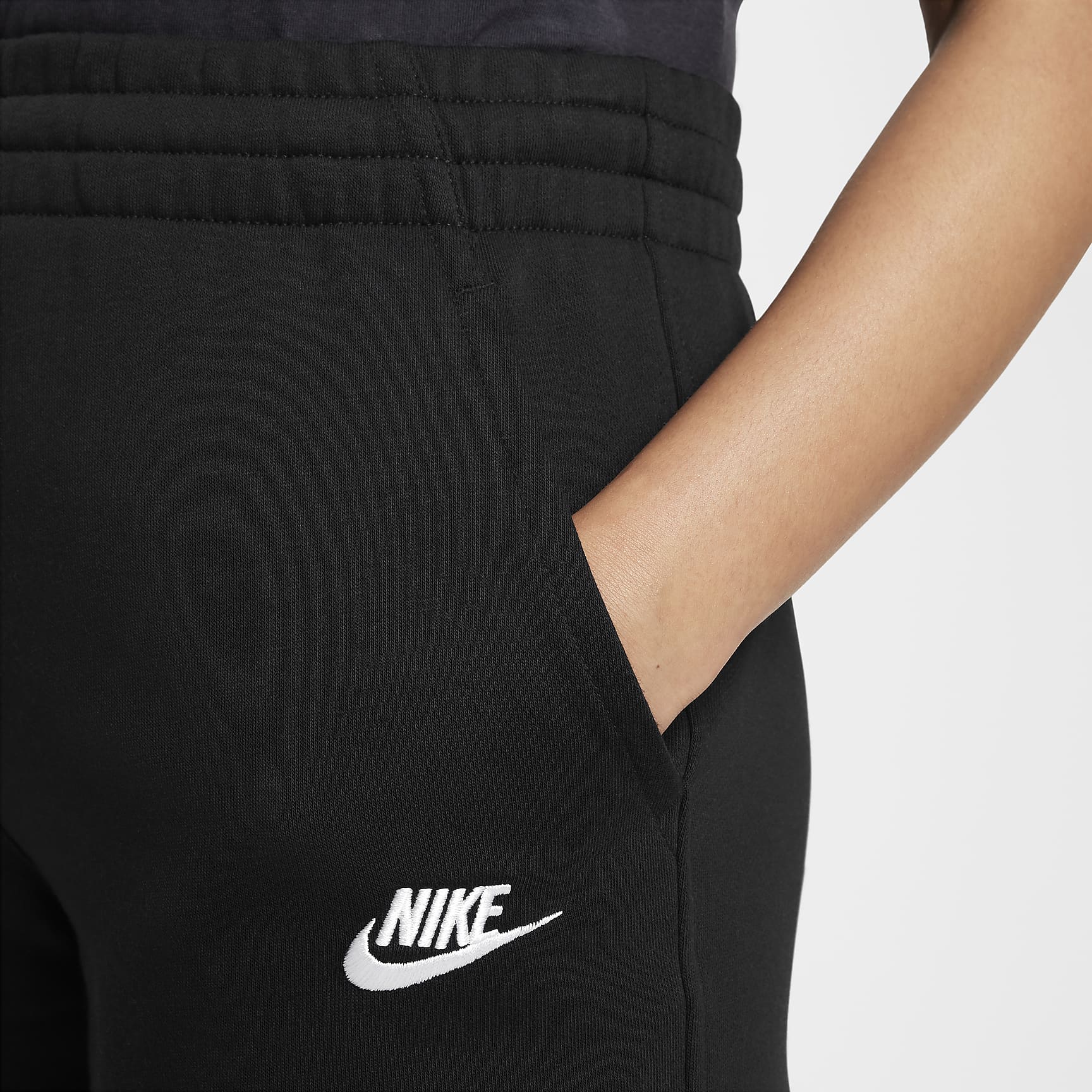 Nike Sportswear Club Fleece Big Kids' (Girls') 5" French Terry Shorts