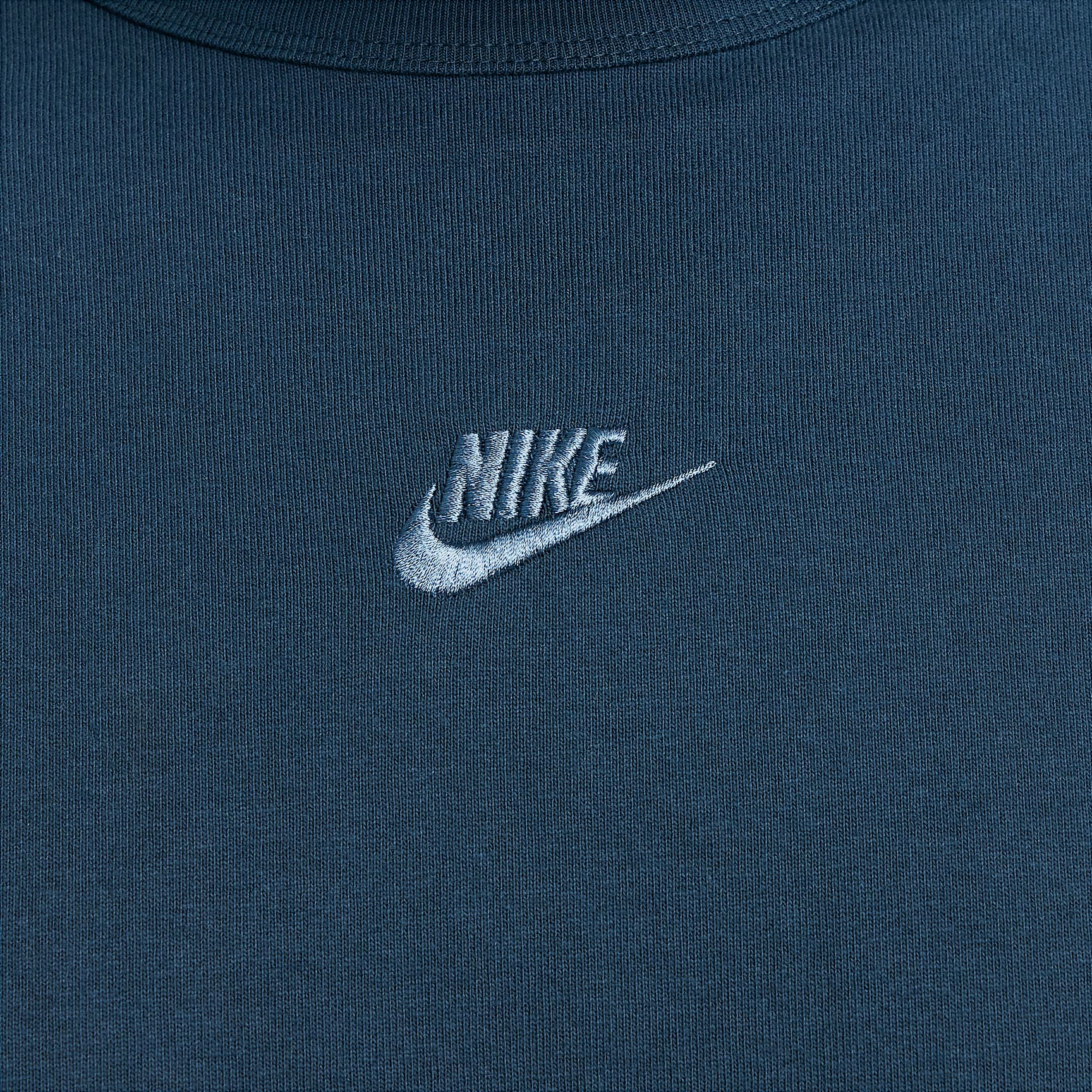 Nike Sportswear Premium Essentials Men's T-Shirt