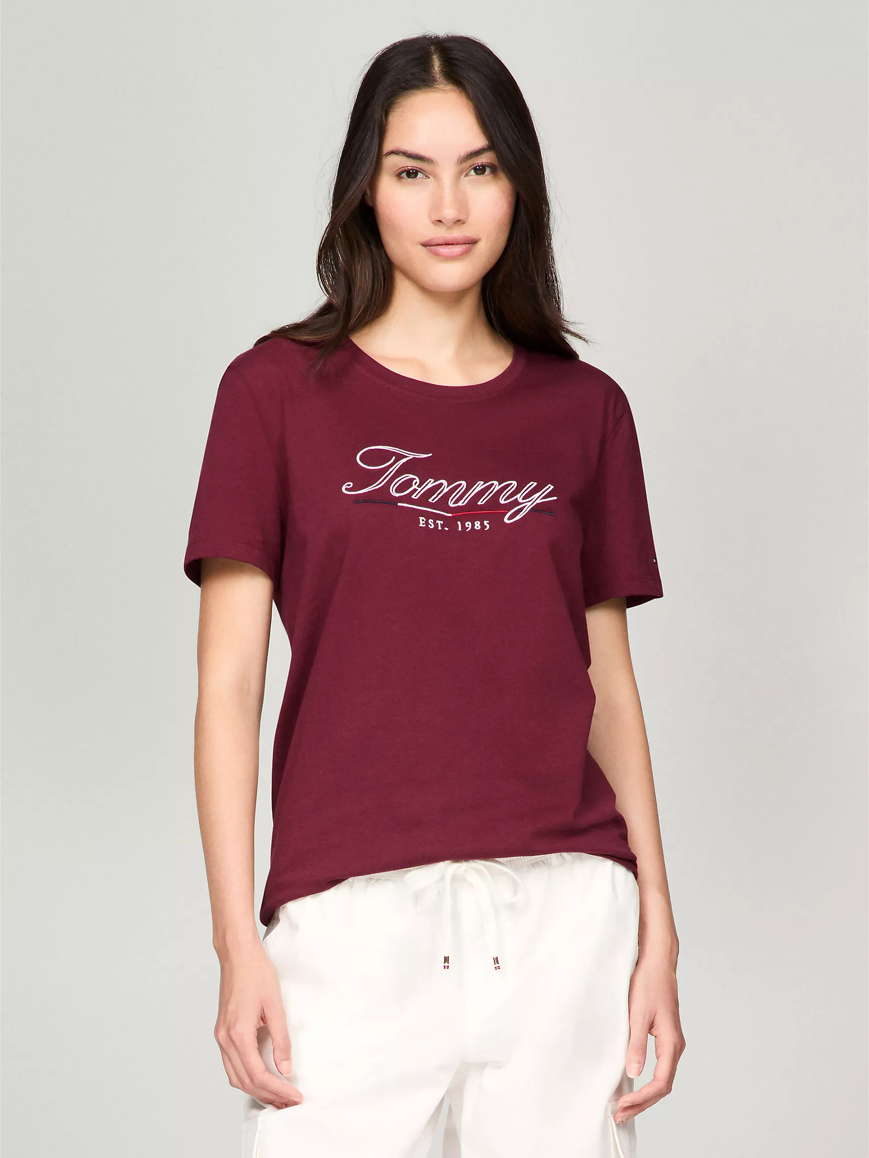 Женская футболка Tommy Hilfiger, Футболка с логотипом Tommy в виде рукописного текста