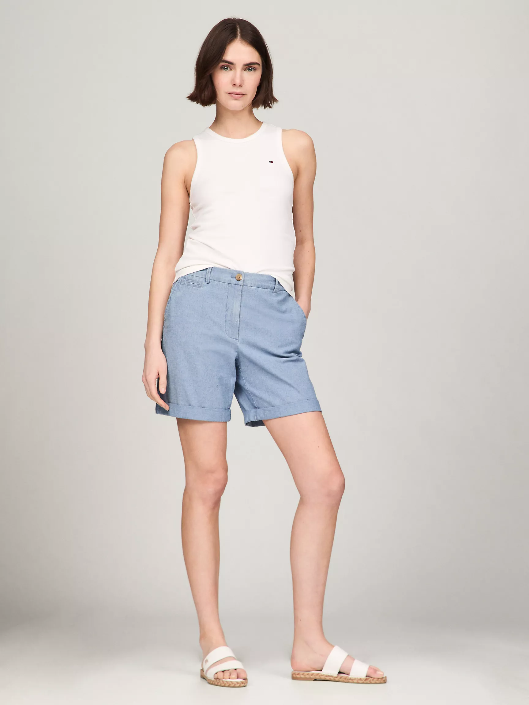 Женские шорты Tommy Hilfiger, Эластичные хлопковые чиносы-шорты (7 дюймов)