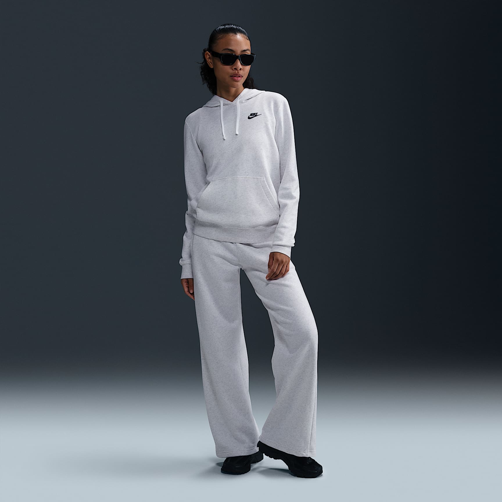 Nike Sportswear Club Fleece Women's Pullover Hoodie