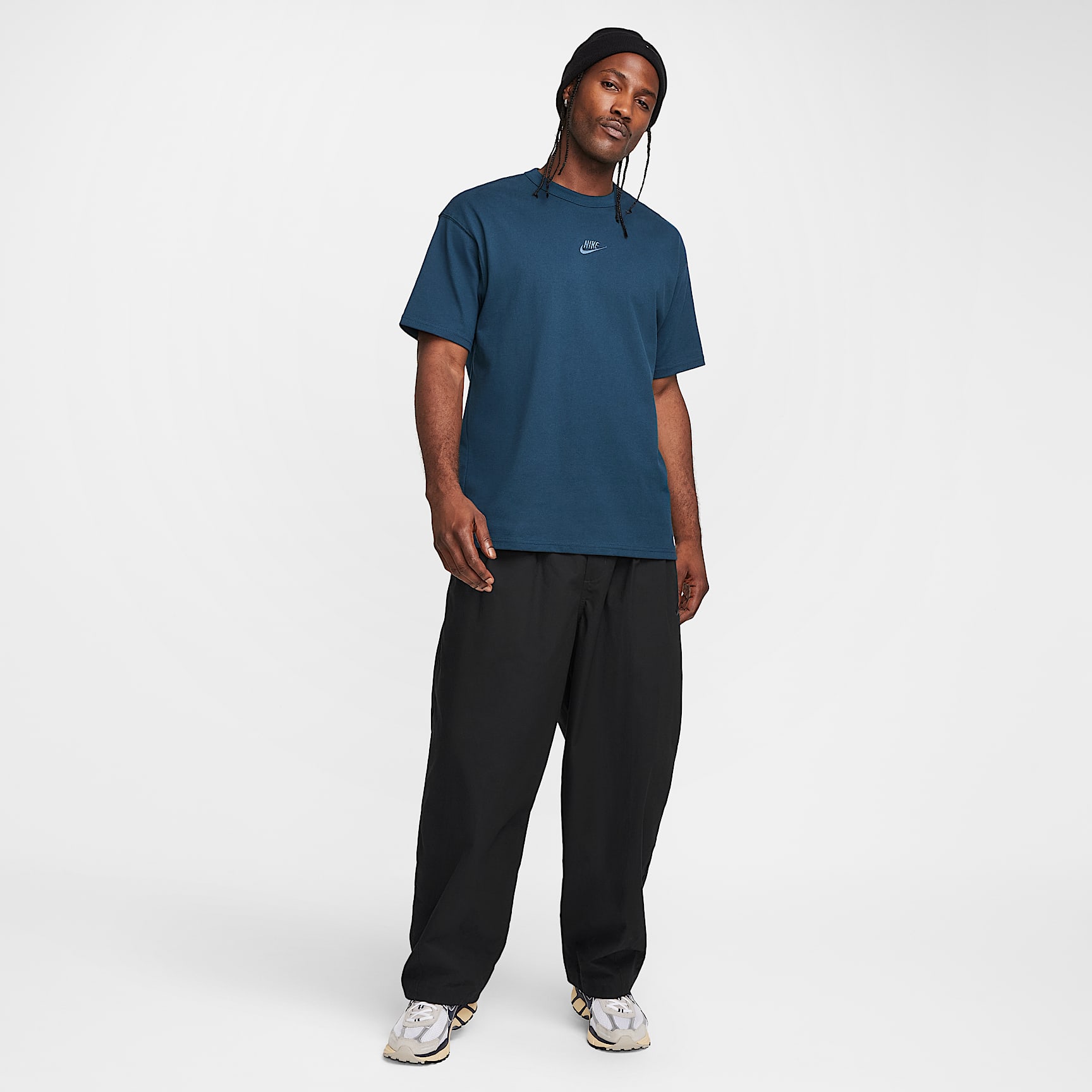 Nike Sportswear Premium Essentials Men's T-Shirt