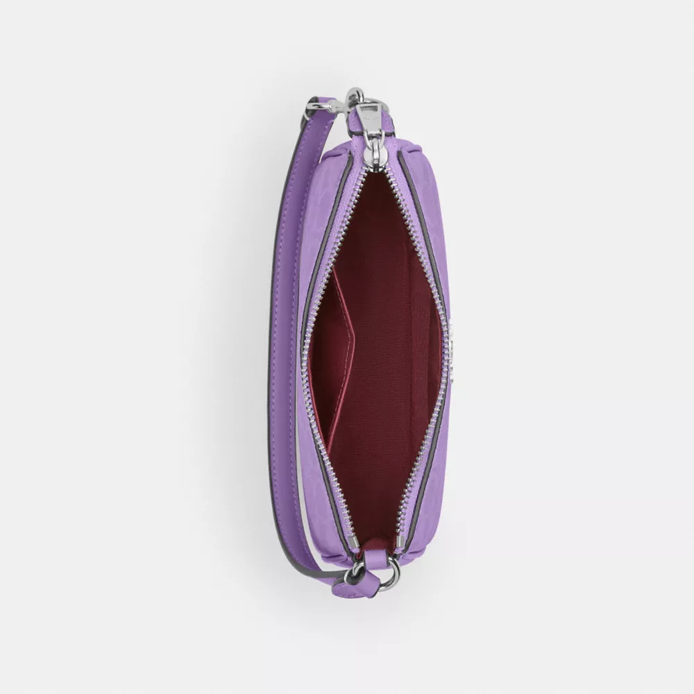 Сумка COACH Nolita 19 In Signature Canvas