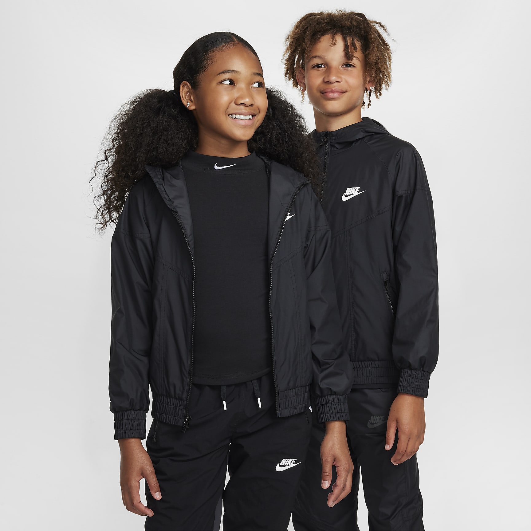 Nike Sportswear Windrunner Big Kids' Hooded Repel Jacket