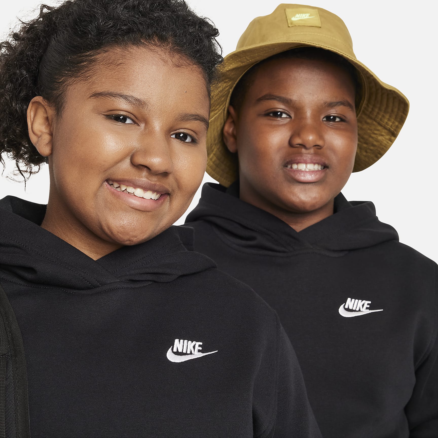 Nike Sportswear Club Fleece Big Kids' Pullover Hoodie (Extended Size)