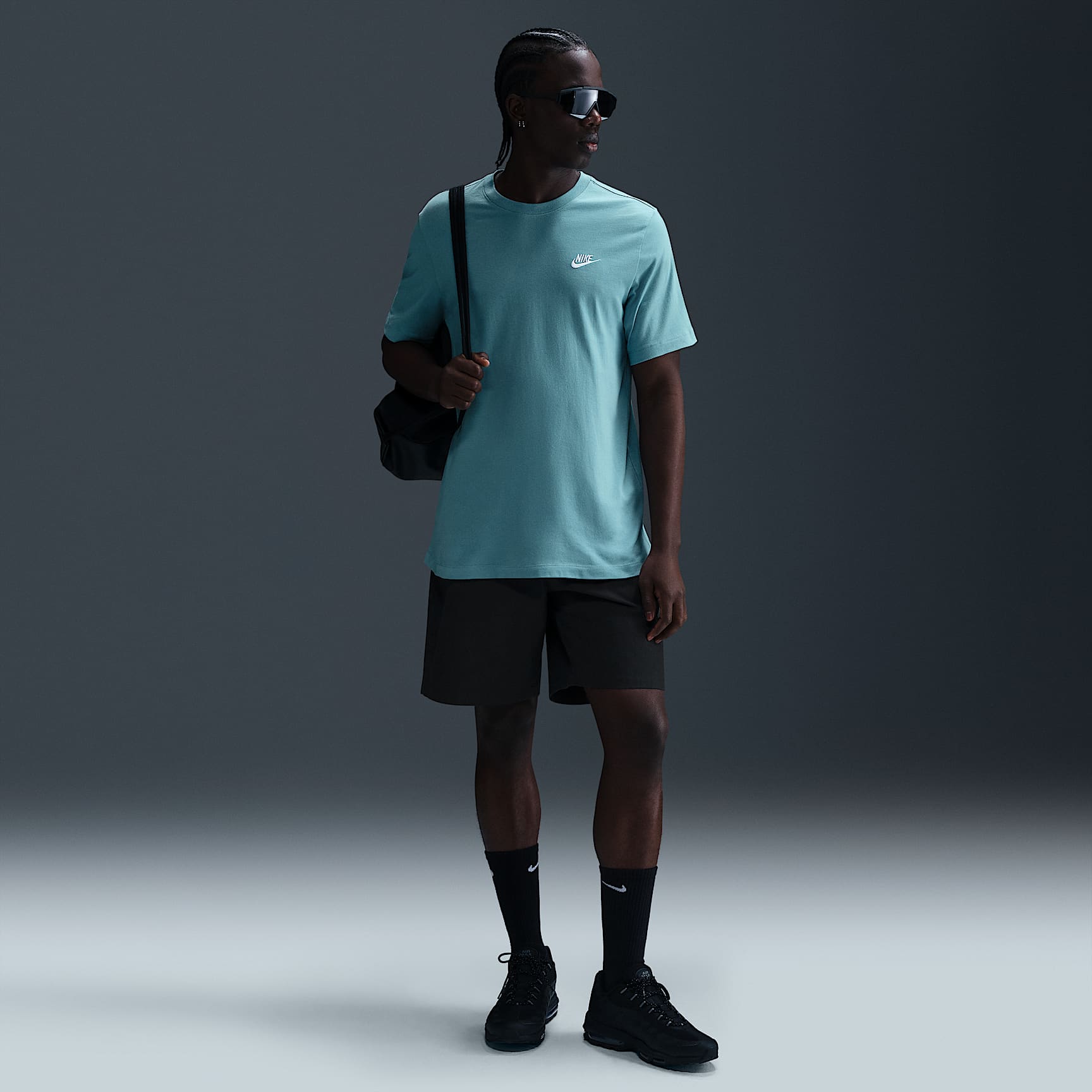 Nike Sportswear Club Men's T-Shirt