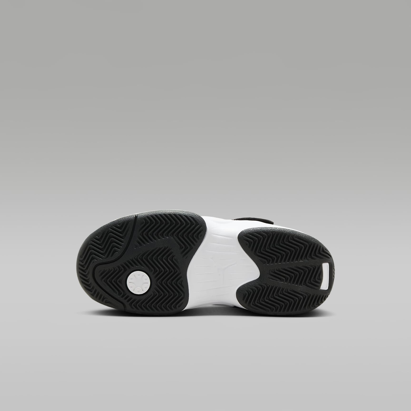 Jordan Max Aura 6 Little Kids' Shoes